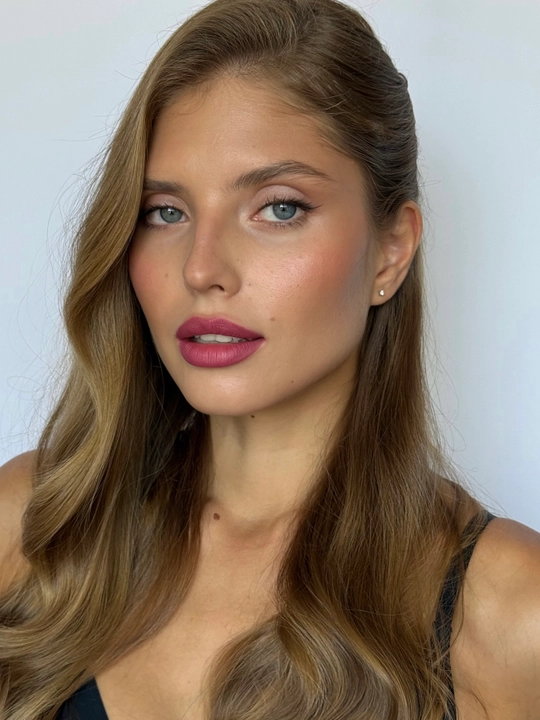 INGLOT Lipstick Matte матовая помада для губ с бархатным soft-touch финишем, стойкая