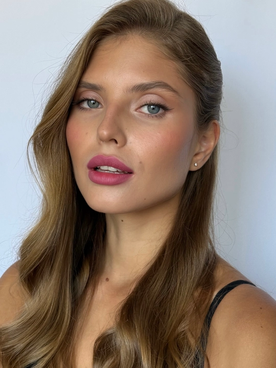INGLOT Lipstick Matte матовая помада для губ с бархатным soft-touch финишем, стойкая