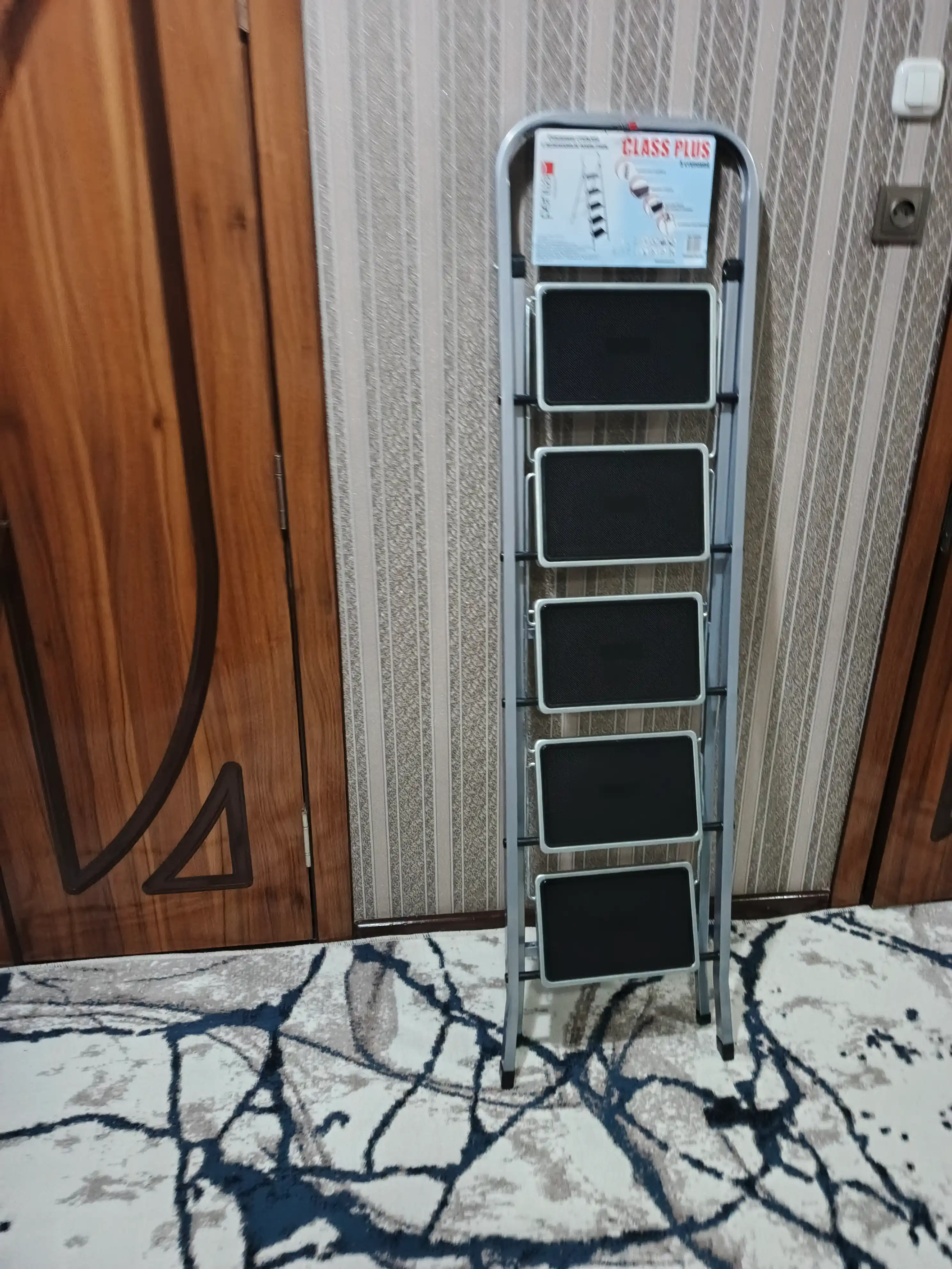 Perilla Class Plus yigʻma narvon, qurilish narvoni, 120 kg gacha