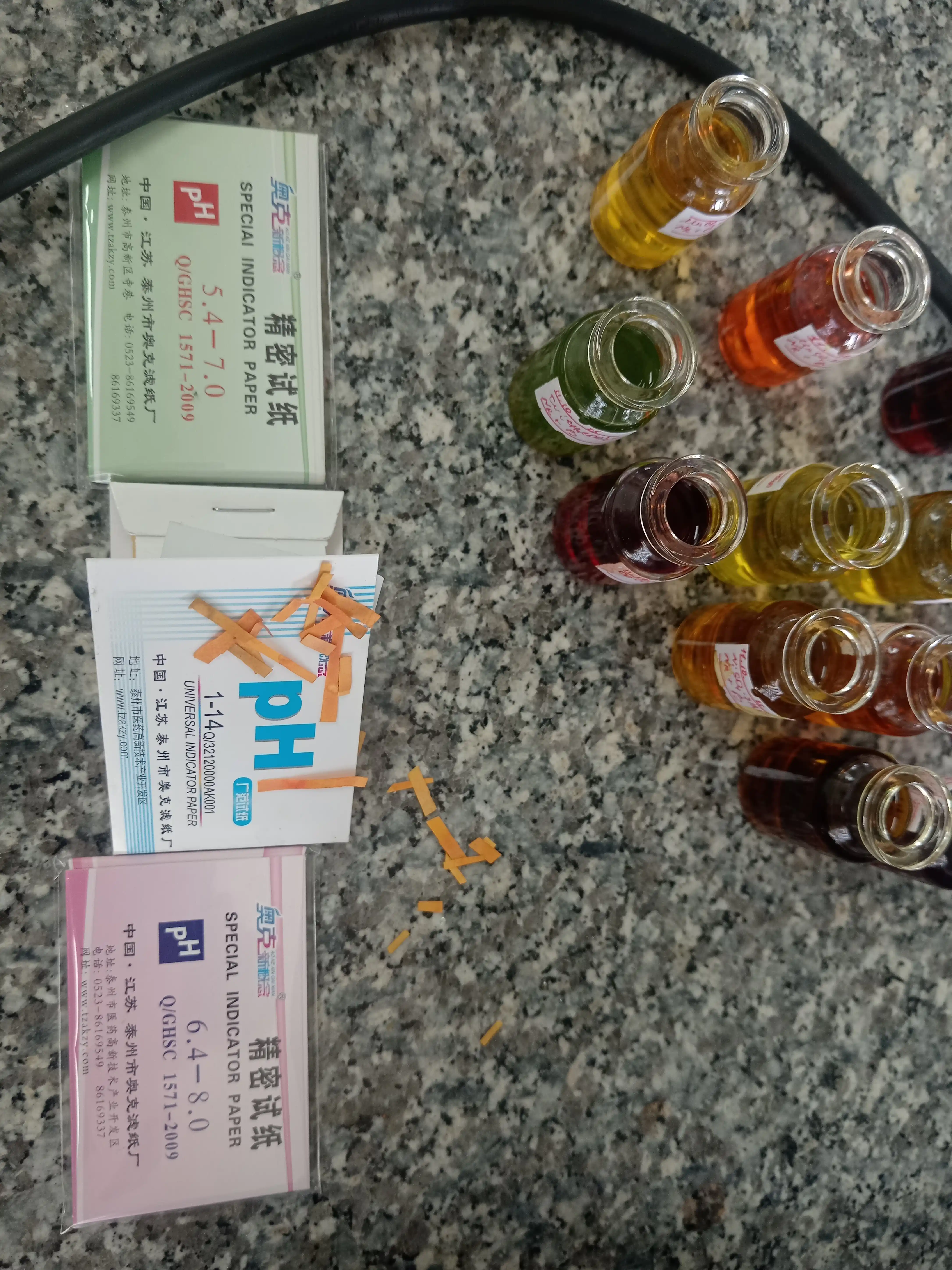PH - test chiziqlari 1 - 14, qog'oz, lakmus