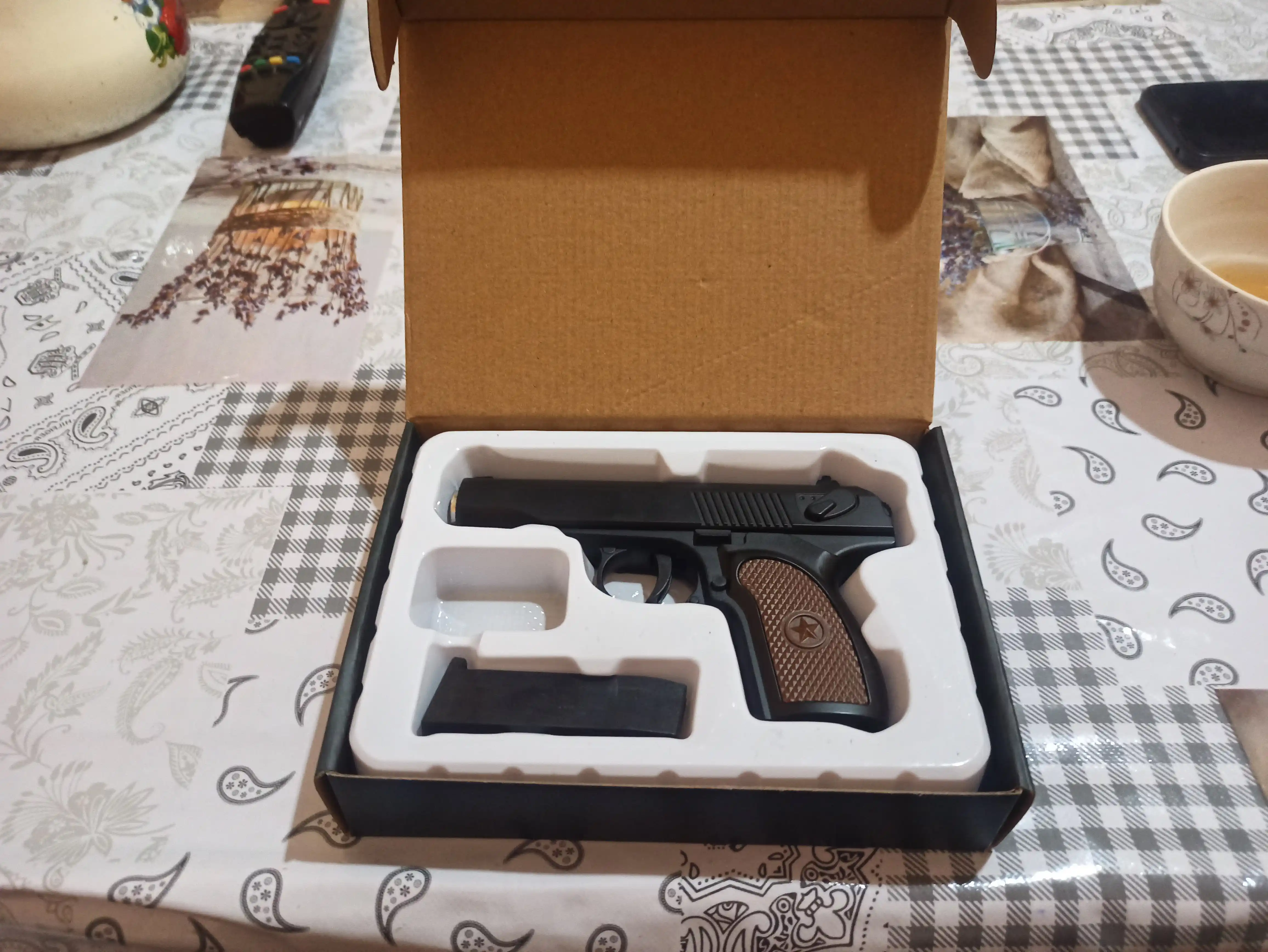 Metall to'pponcha, pnevmatik C28