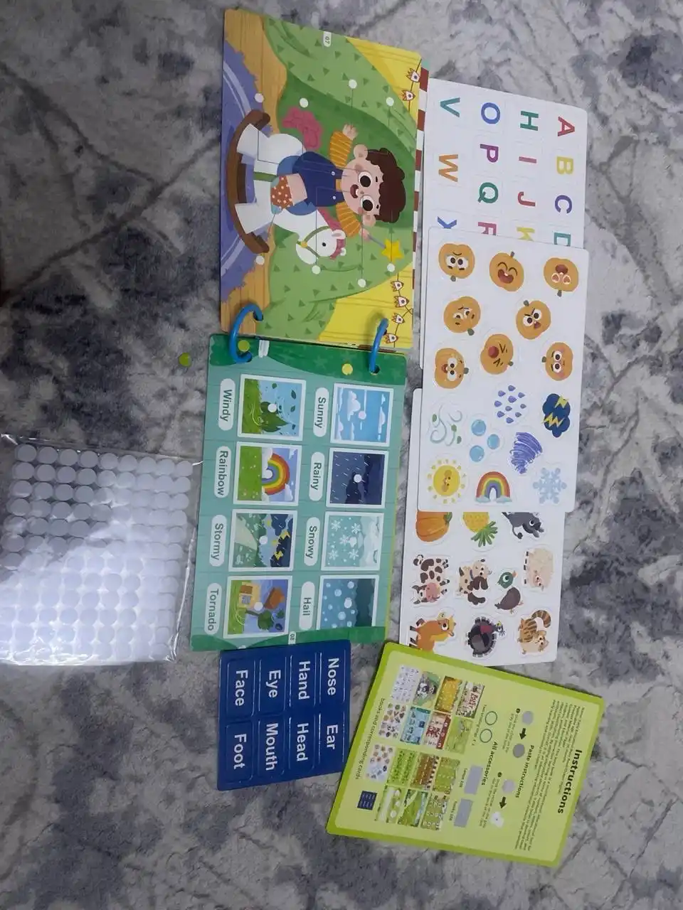 Busybook, rivojlantruvchi kitob, Montessori kitobi