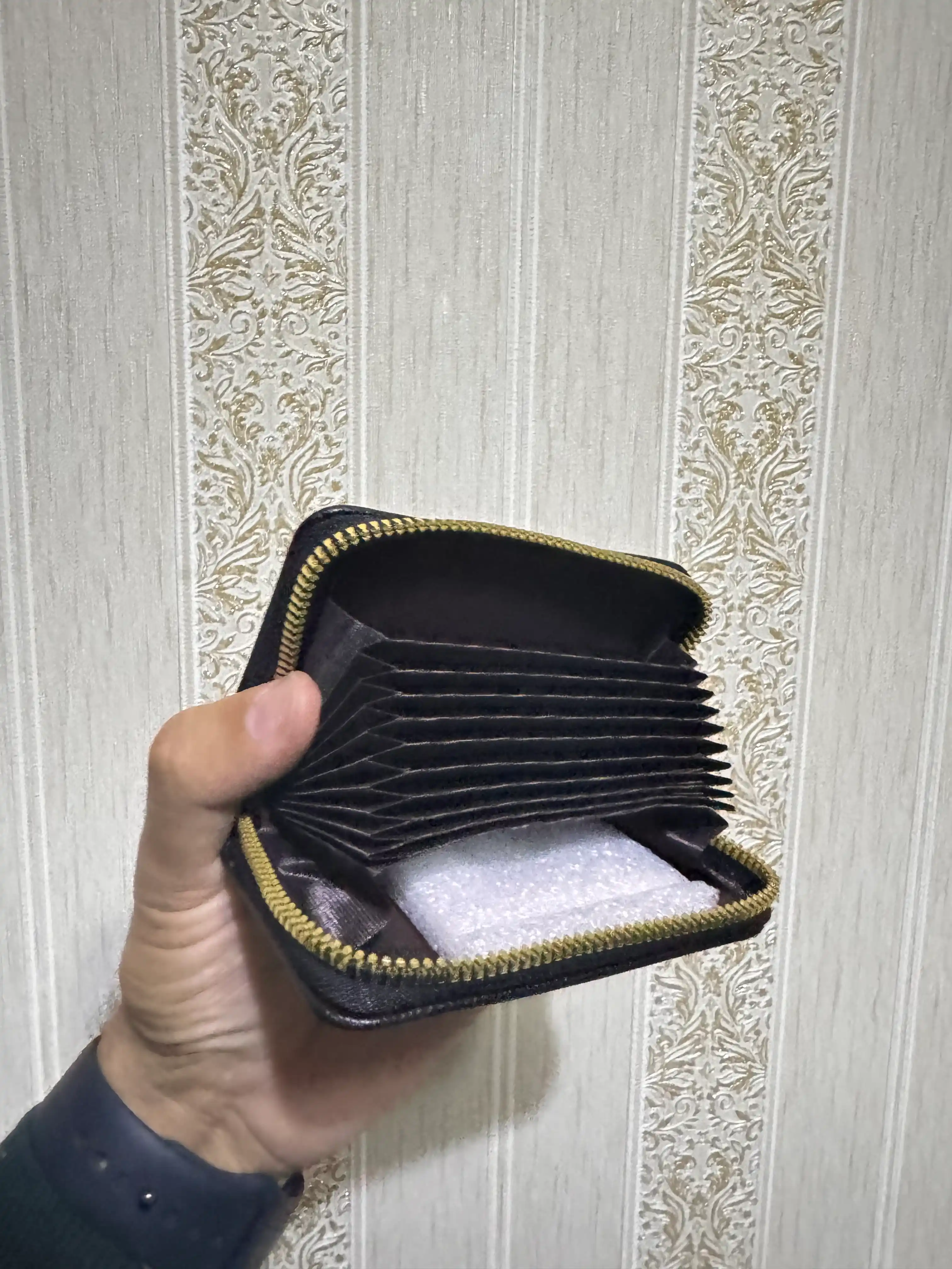 Ayollar hamyoni - kartalar, pul va tangalar uchun joy, 11 sm*8 sm*2.8 sm, ayollar hamyoni