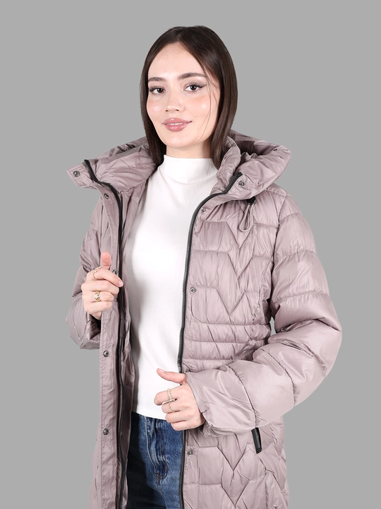 Ayollar kurtkasi puxovik - 