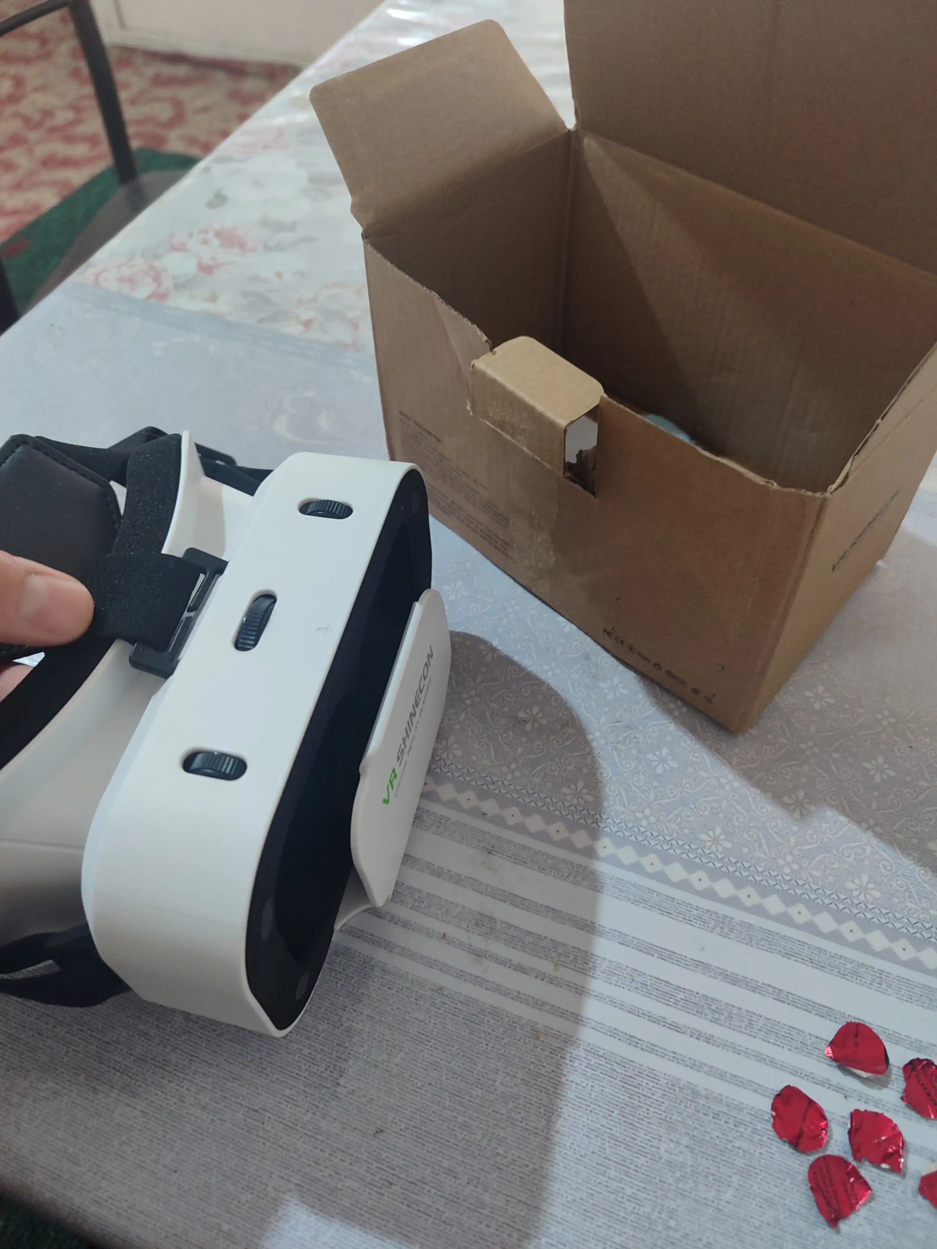 Очки виртуальной реальности VR Shinecon G05A + джойстик, пульт, геймпад