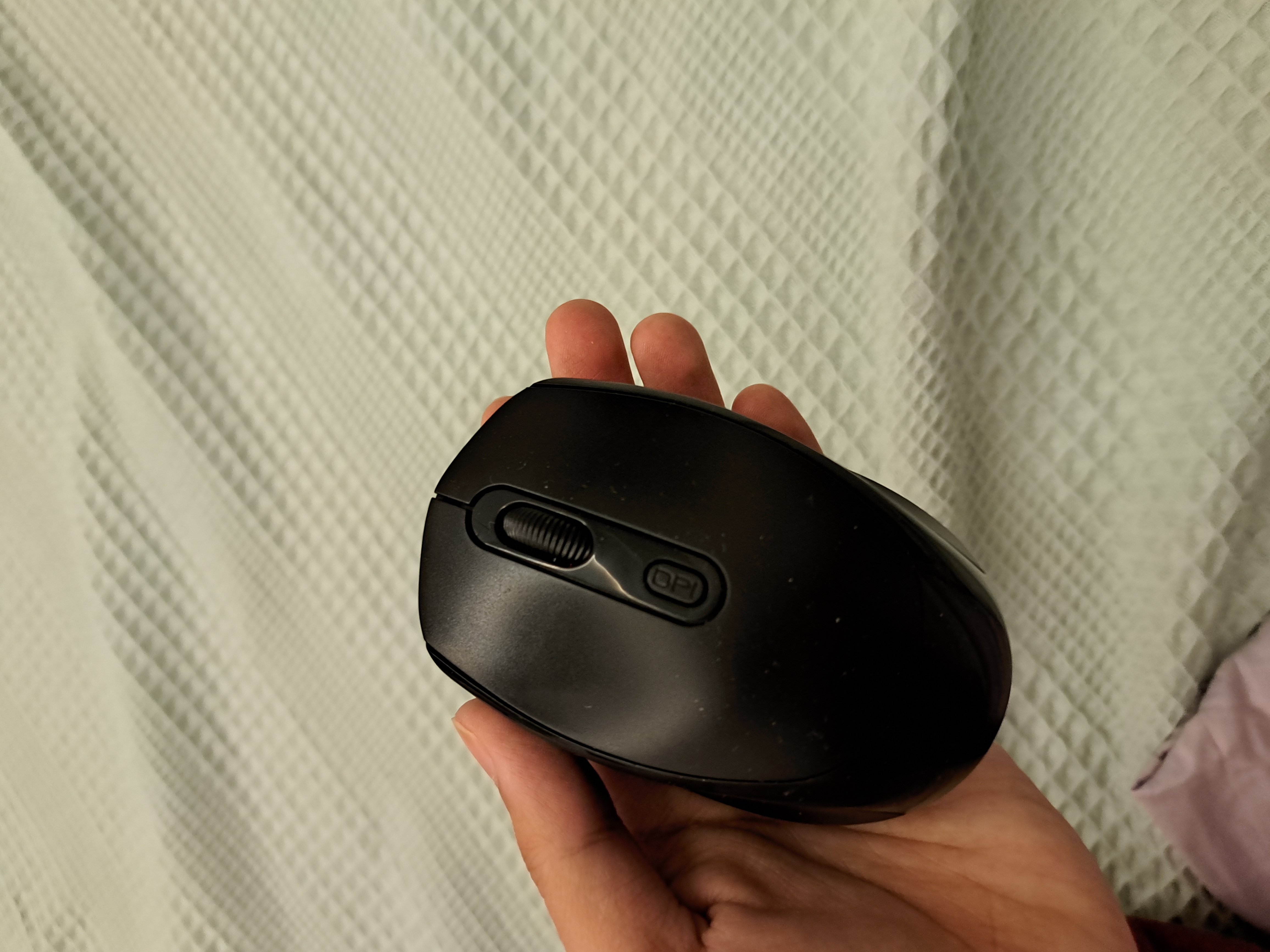Ergonomik simsiz sichqoncha M186, ish va o'yin uchun, USB ulanish