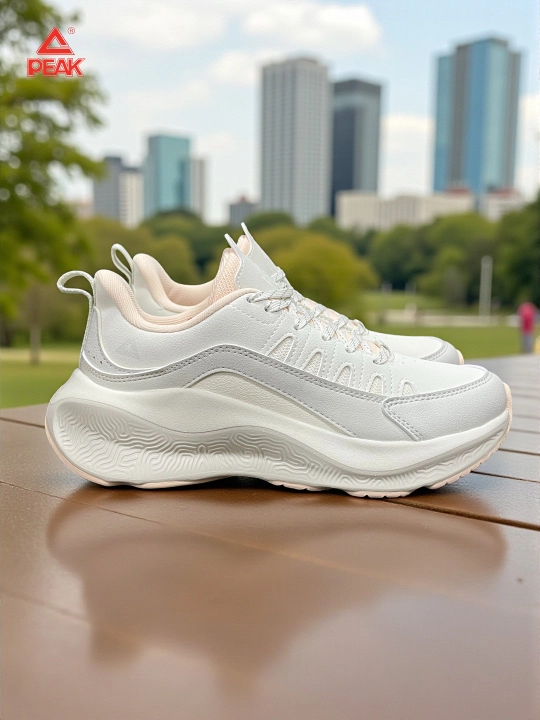 Ayollar uchun krossovkalar PEAK SPORT, yomg'irga qarshi