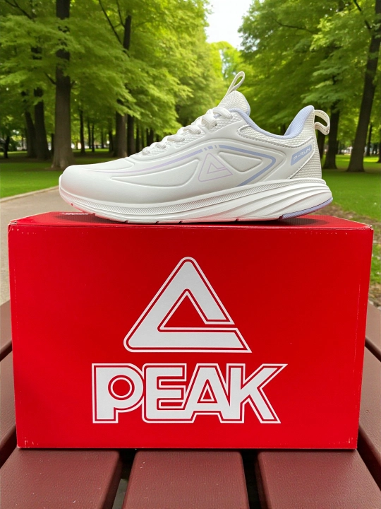 Ayollar uchun krossovkalar PEAK SPORT, yomg'irga qarshi