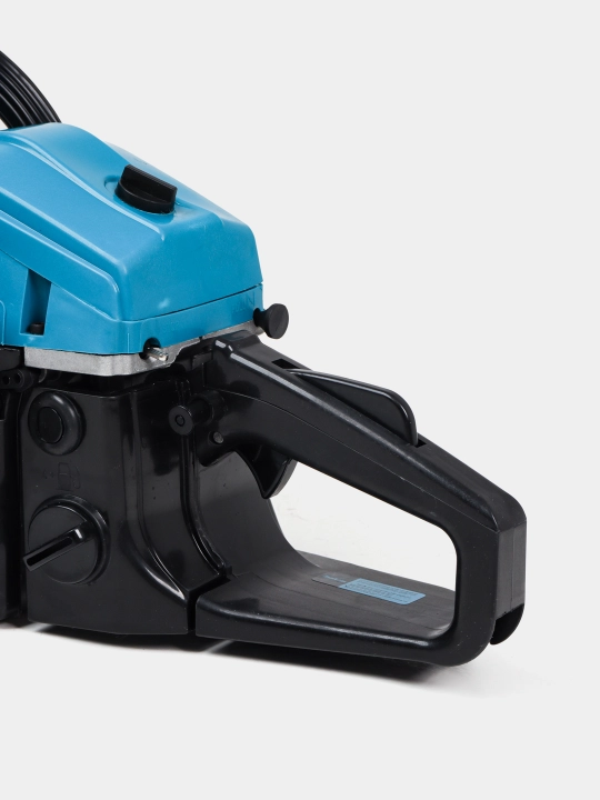 Пила бензиновая цепная Makita
