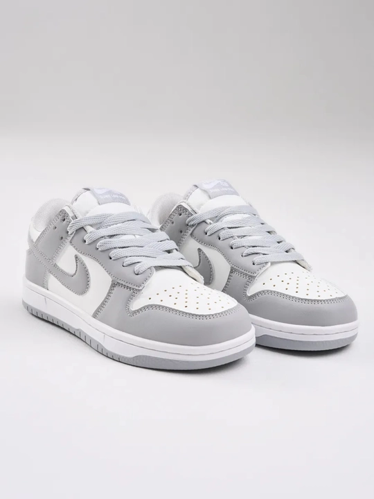 Erkaklar krossovkalari SB Dunk Low Toyota AE86, kuz-qish-bahor,4 turdagi, 40-45 o'lchamlar