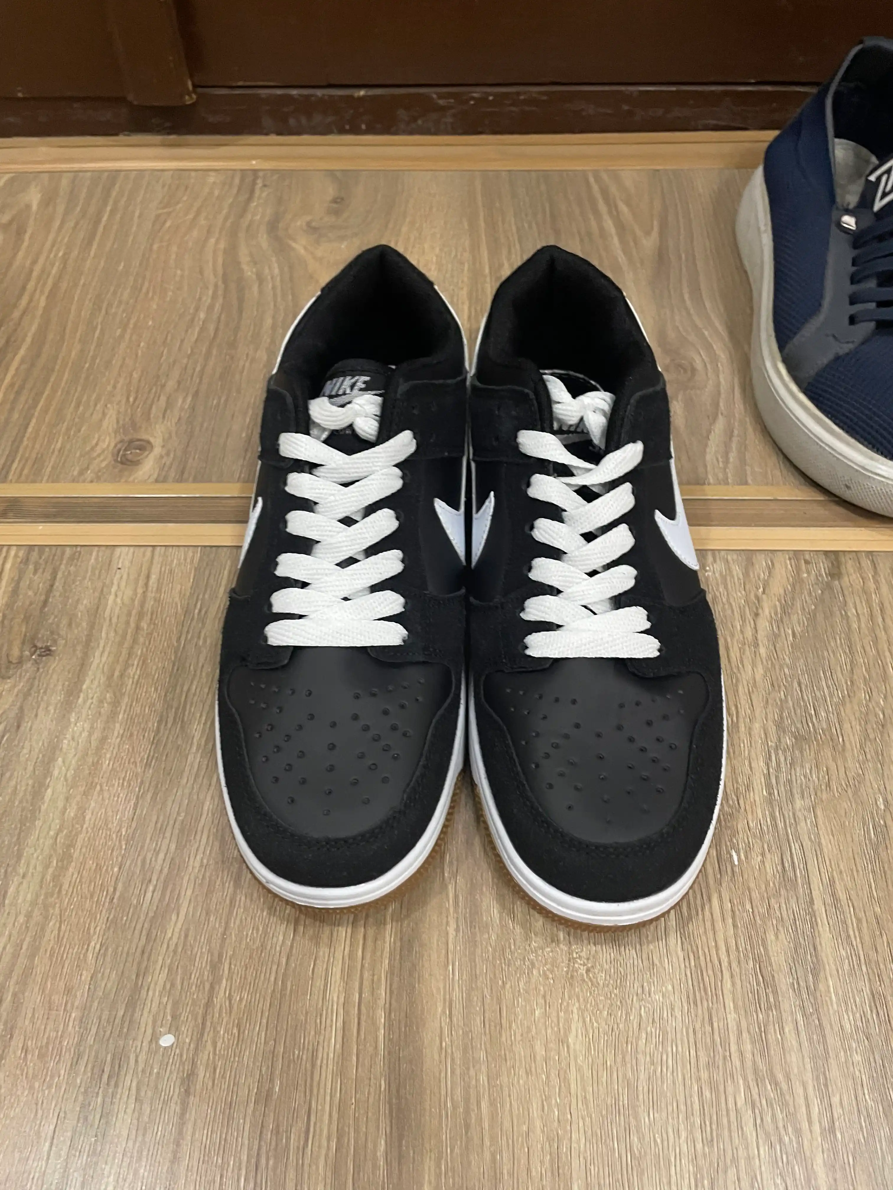 Erkaklar krossovkalari SB Dunk Low Toyota AE86, kuz-qish-bahor,4 turdagi, 40-45 o'lchamlar