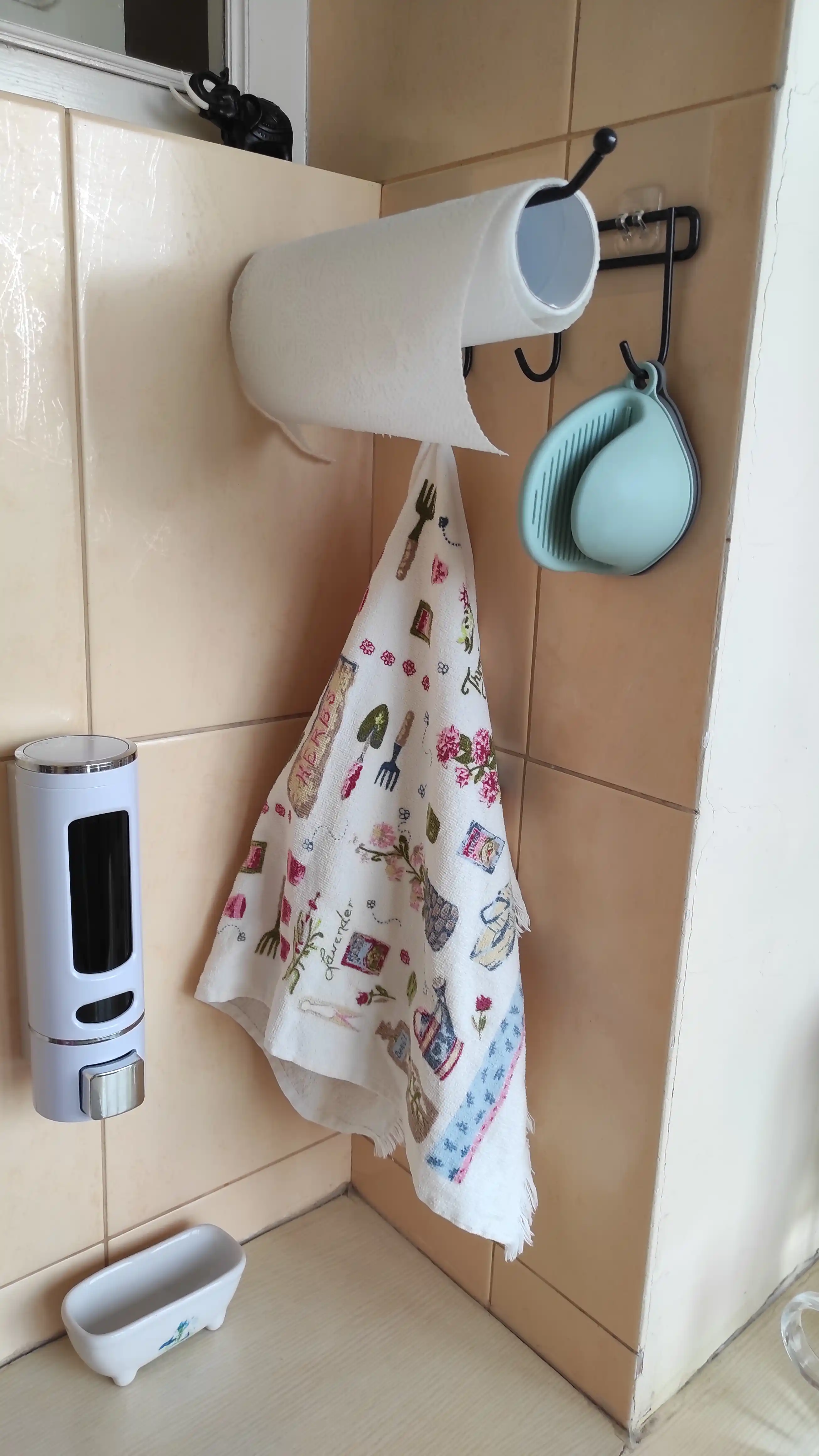 Suyuq sovun uchun dispenser, 400 ml