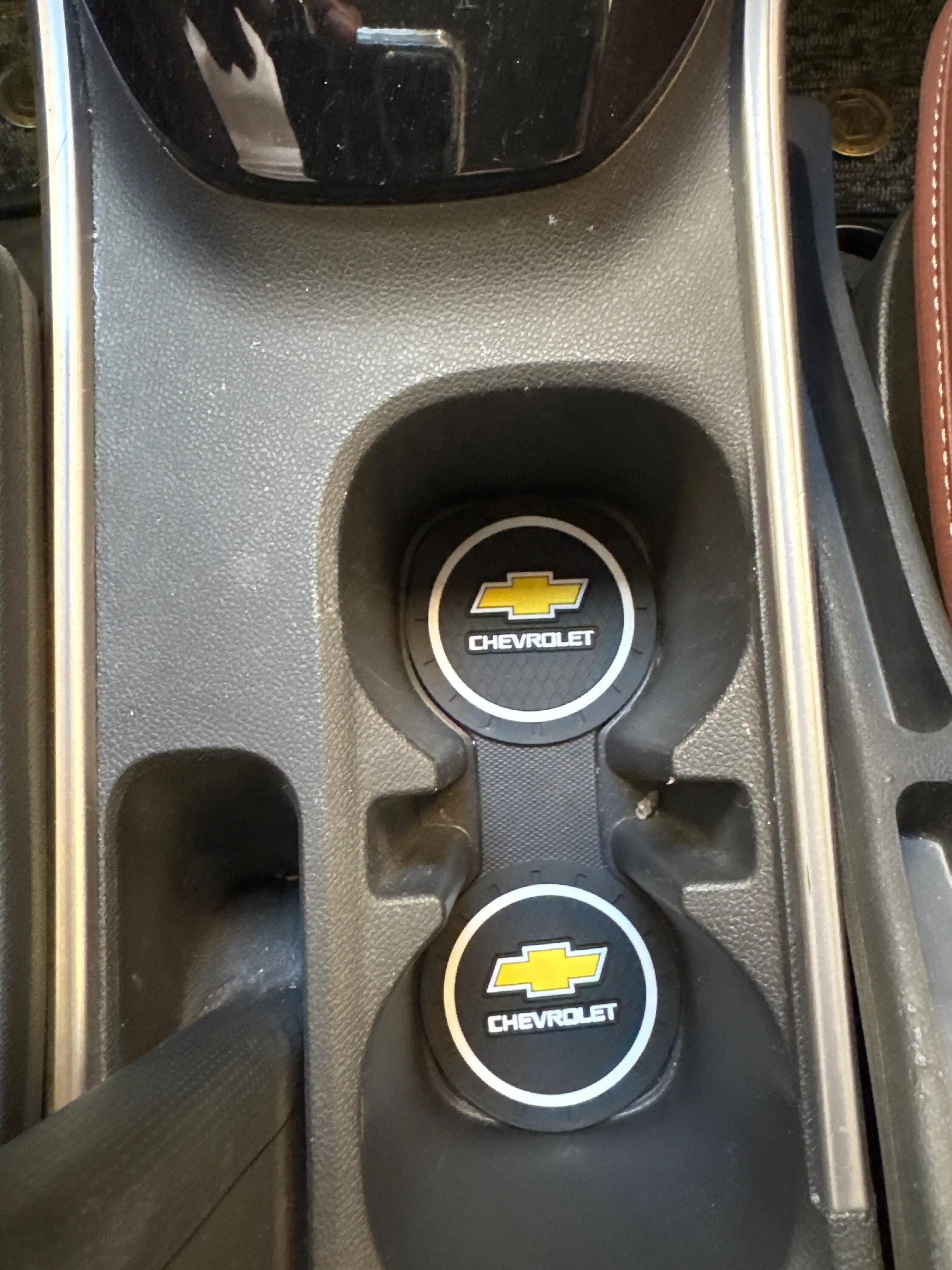 Коврик противоскользящий в подстаканник, с логотипом CHEVROLET