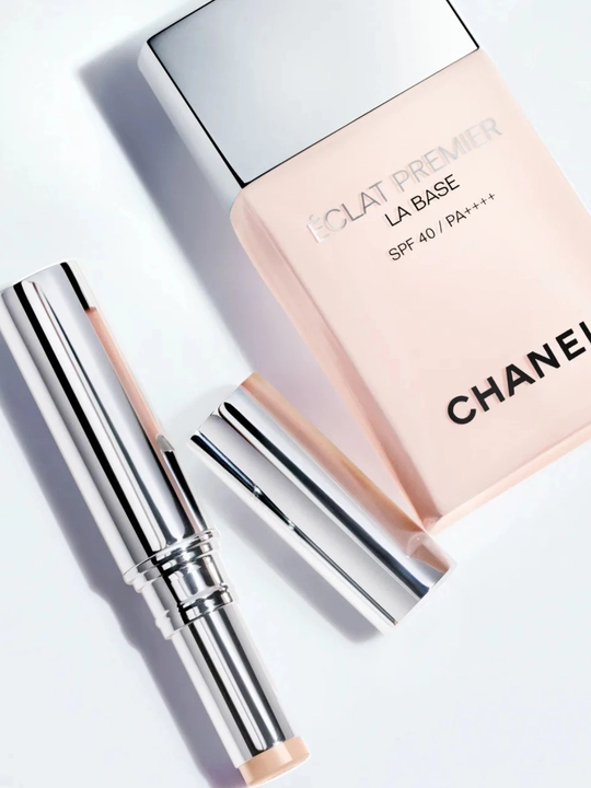 CHANEL База под макияж Осветляющая и корректирующая