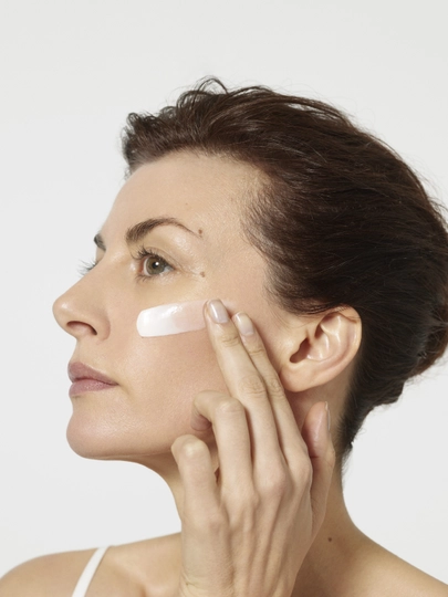 L’Oreal Revitalift krem-niqobi, lazer, tungi, 50 ml