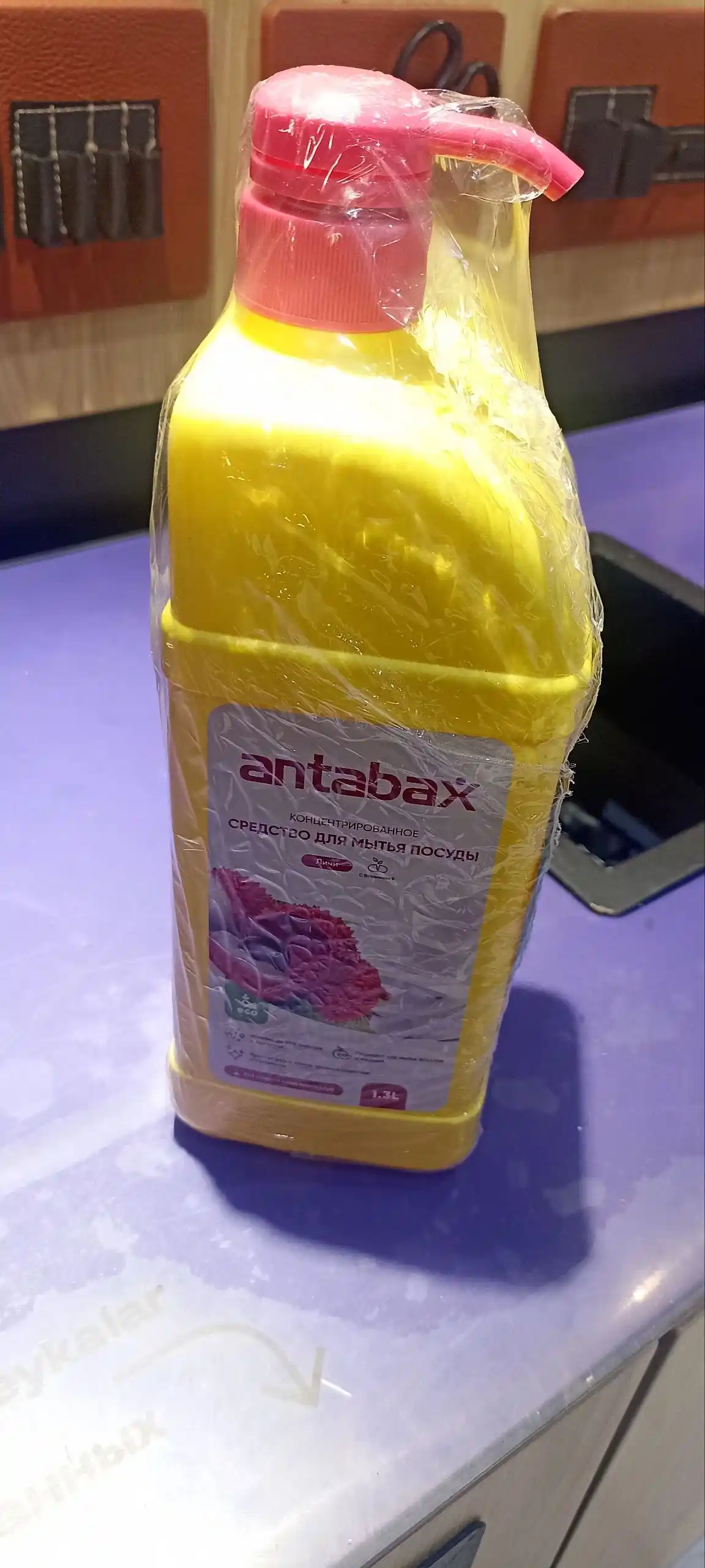 Средство для мытья посуды Antabax, концентрированный гель, 1 л и 1,3 л