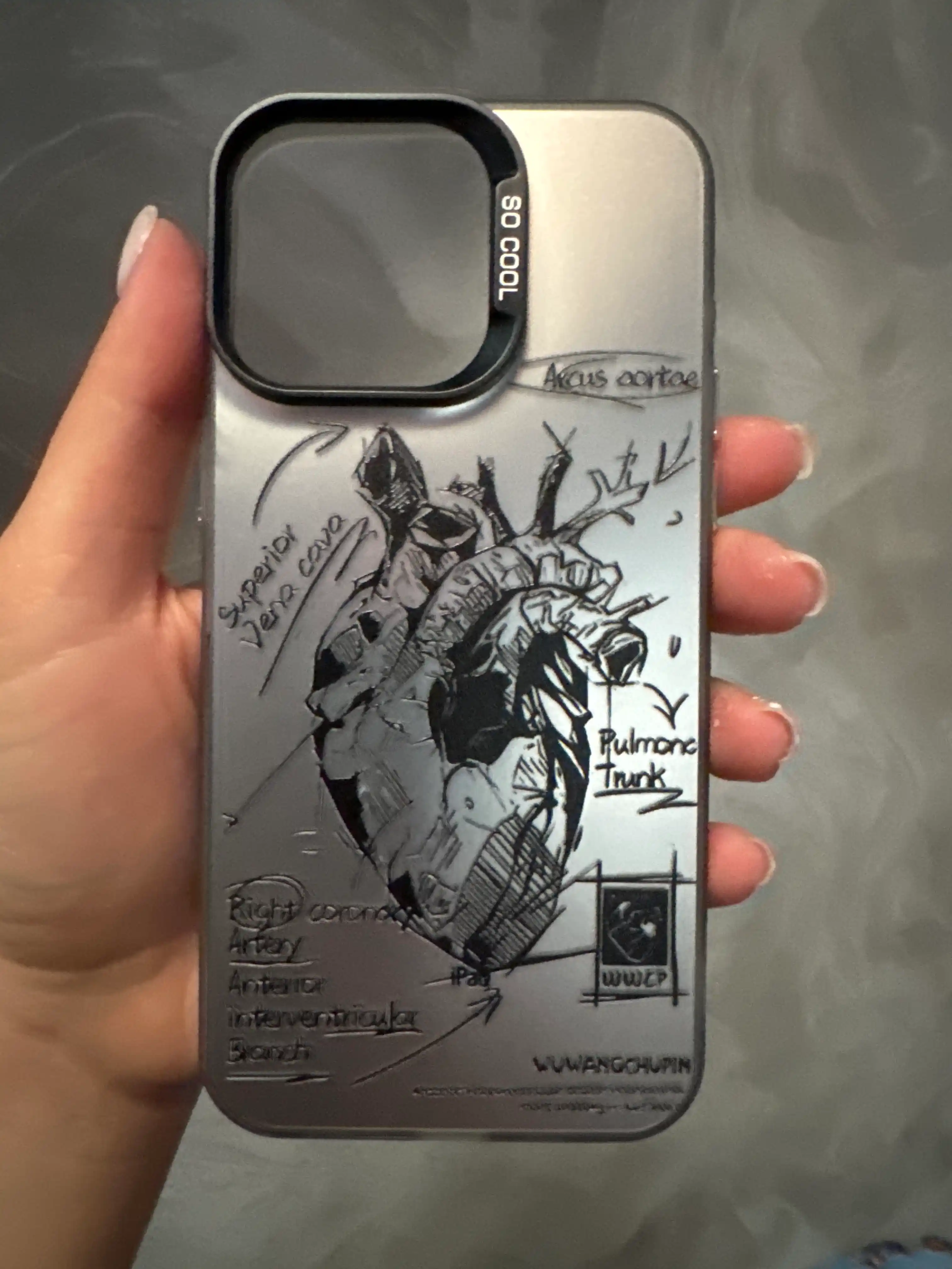 IPhone uchun kreativ dizayndagi himoya g'ilof —  13, 14, 15, 16, 17