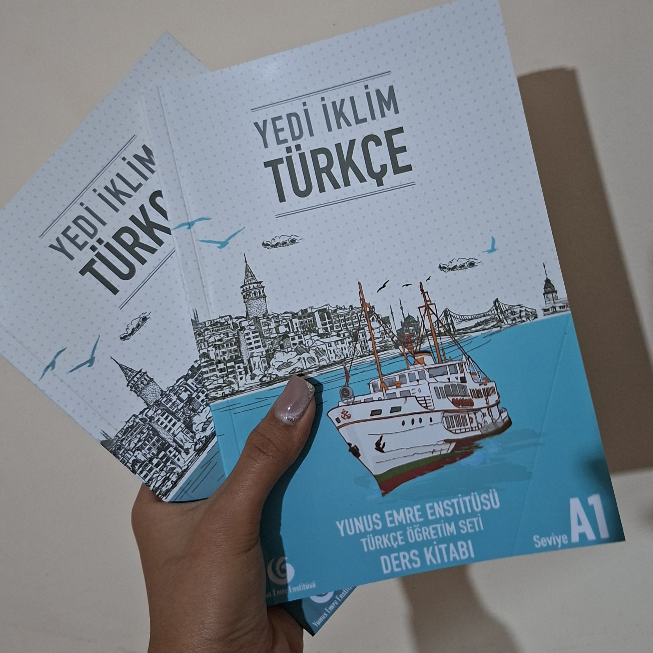 Yedi Iklim Turkce. A1, A2, B1, B2, C1. Mashq daftari va turk tilidagi darslik kitobi