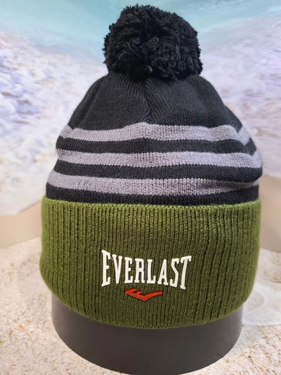 Шапка мужская спортивная зимняя вязаная с помпоном на флисе Everlast — SHAPKAD-EVERLASTSHAPKA-ЗЕЛХАКИ-60