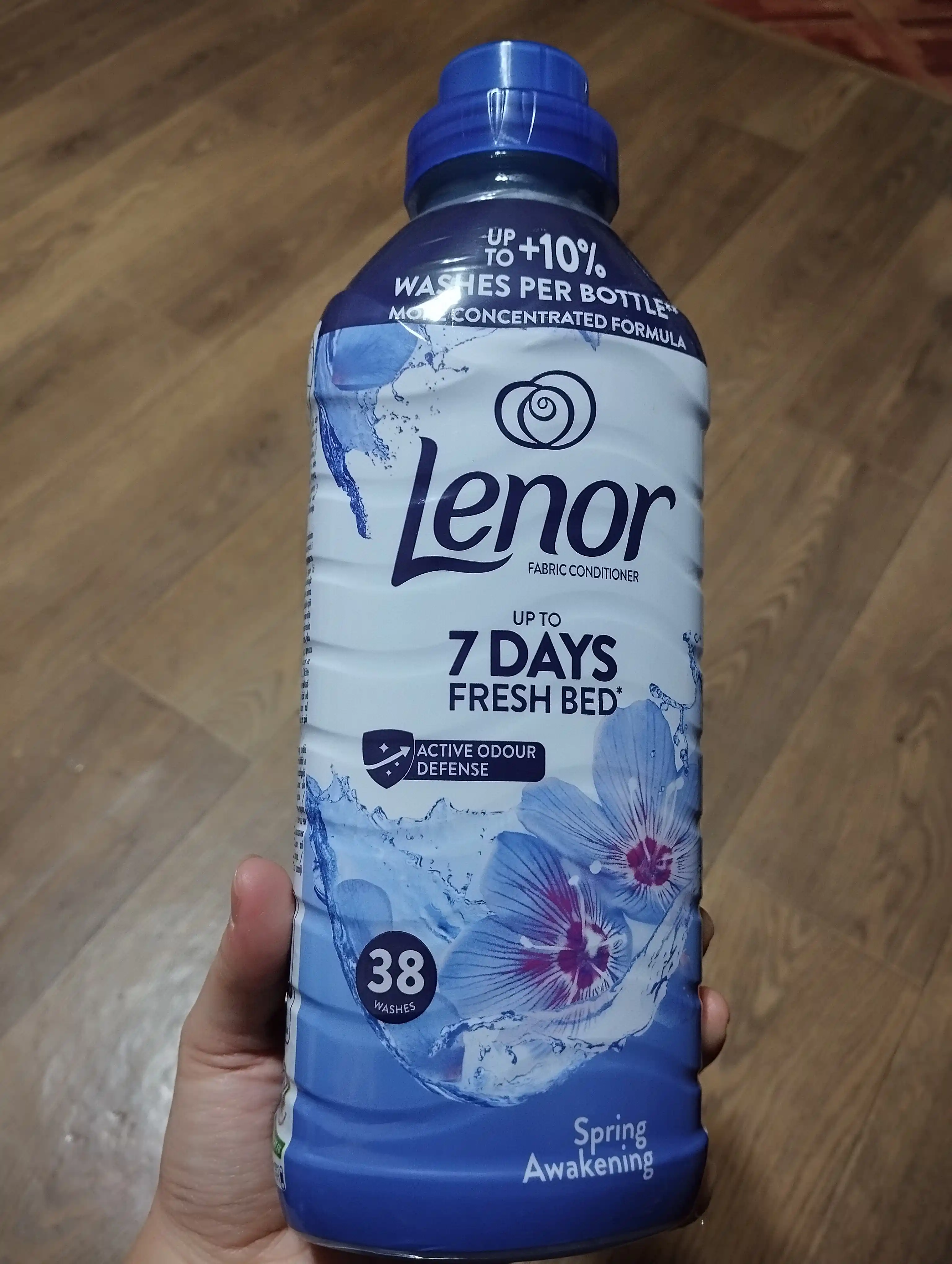 Lenor konsentrlangan kir yuvish konditsioneri, Bahorgi uyg‘onish, 38 kir yuvish, 798 ml