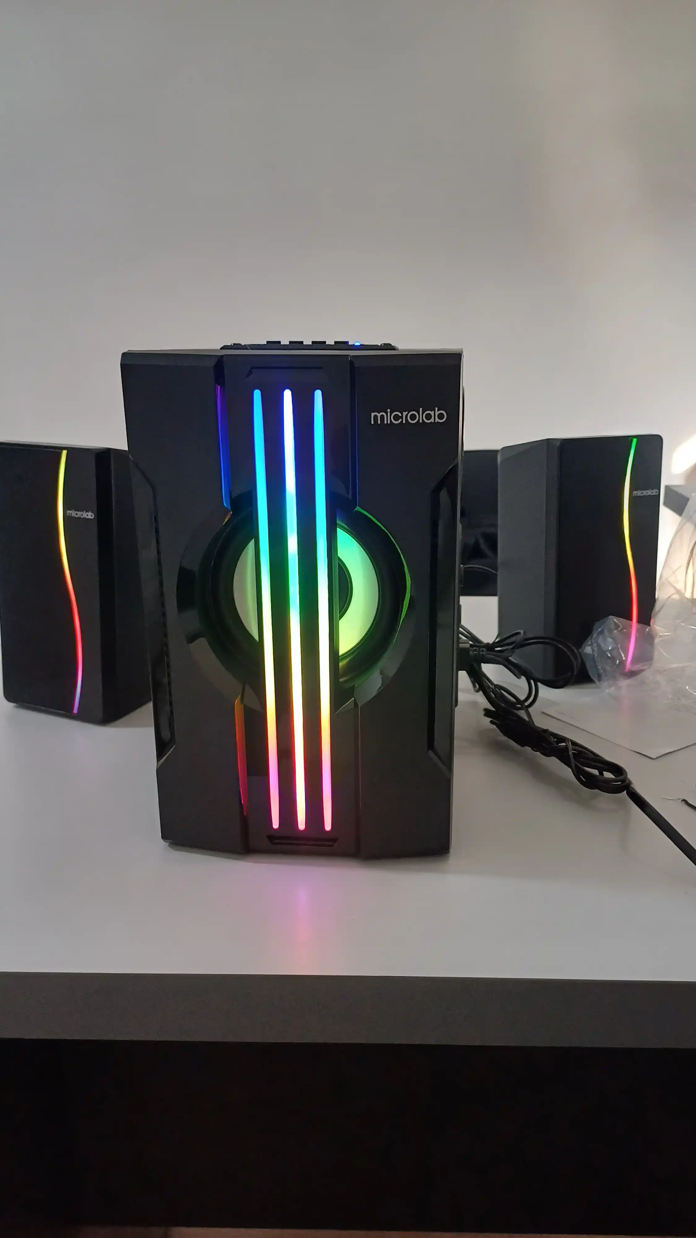 Сабвуфер Microlab G200BT, 2.1, 25W RMS, 2×15W + 15W, Bluetooth 5.0, USB, SD, AUX