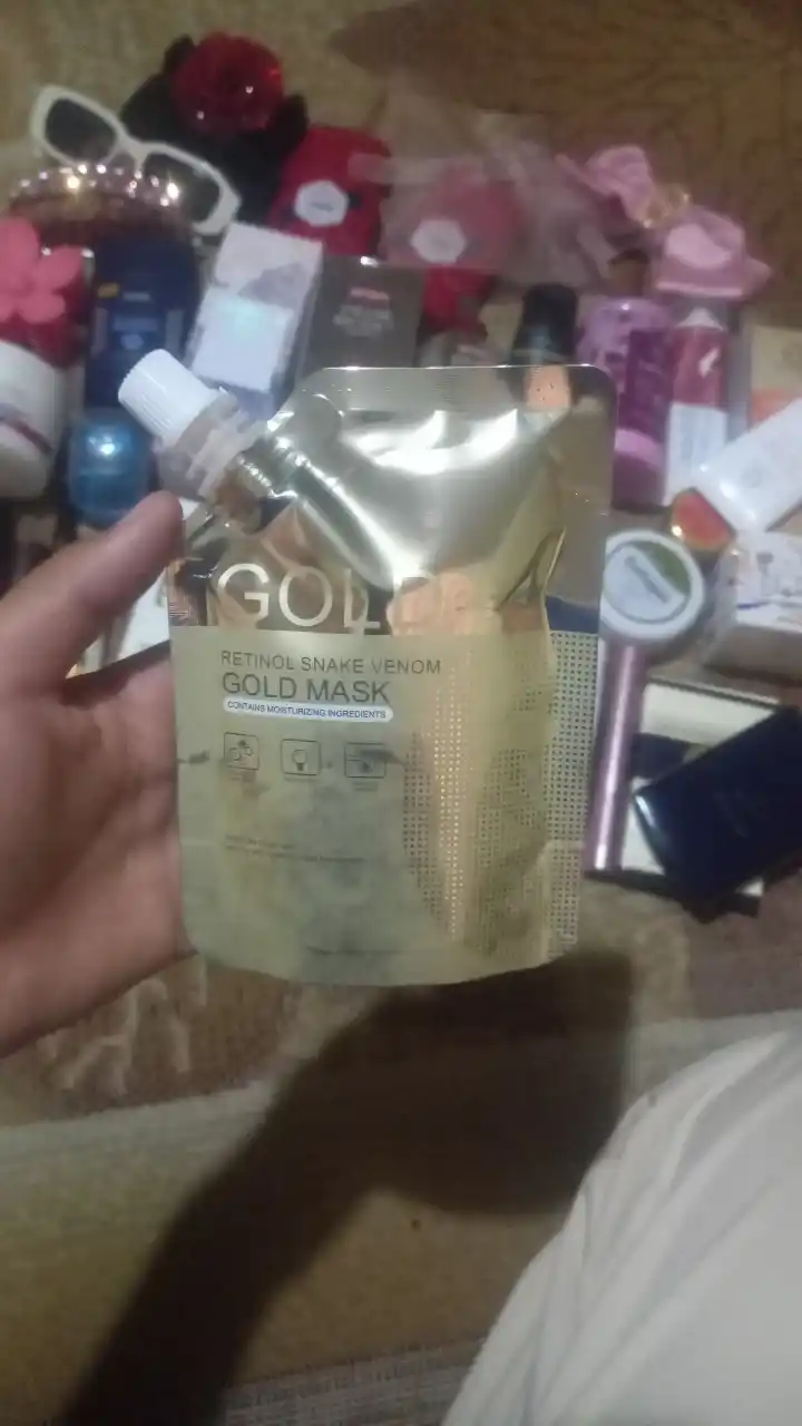Retinolli oltin yoshartiruvchi niqob, koreys plyonkali niqob, Huasurv Gold