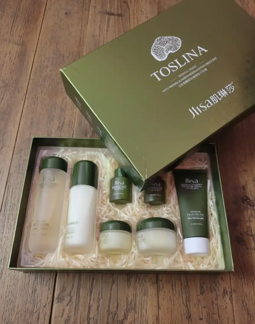Yuzga uxod nabor, kosmetik to'plami JLISA, 7 si 1 da ajinlarga qarshi, ayollarga sovg'a