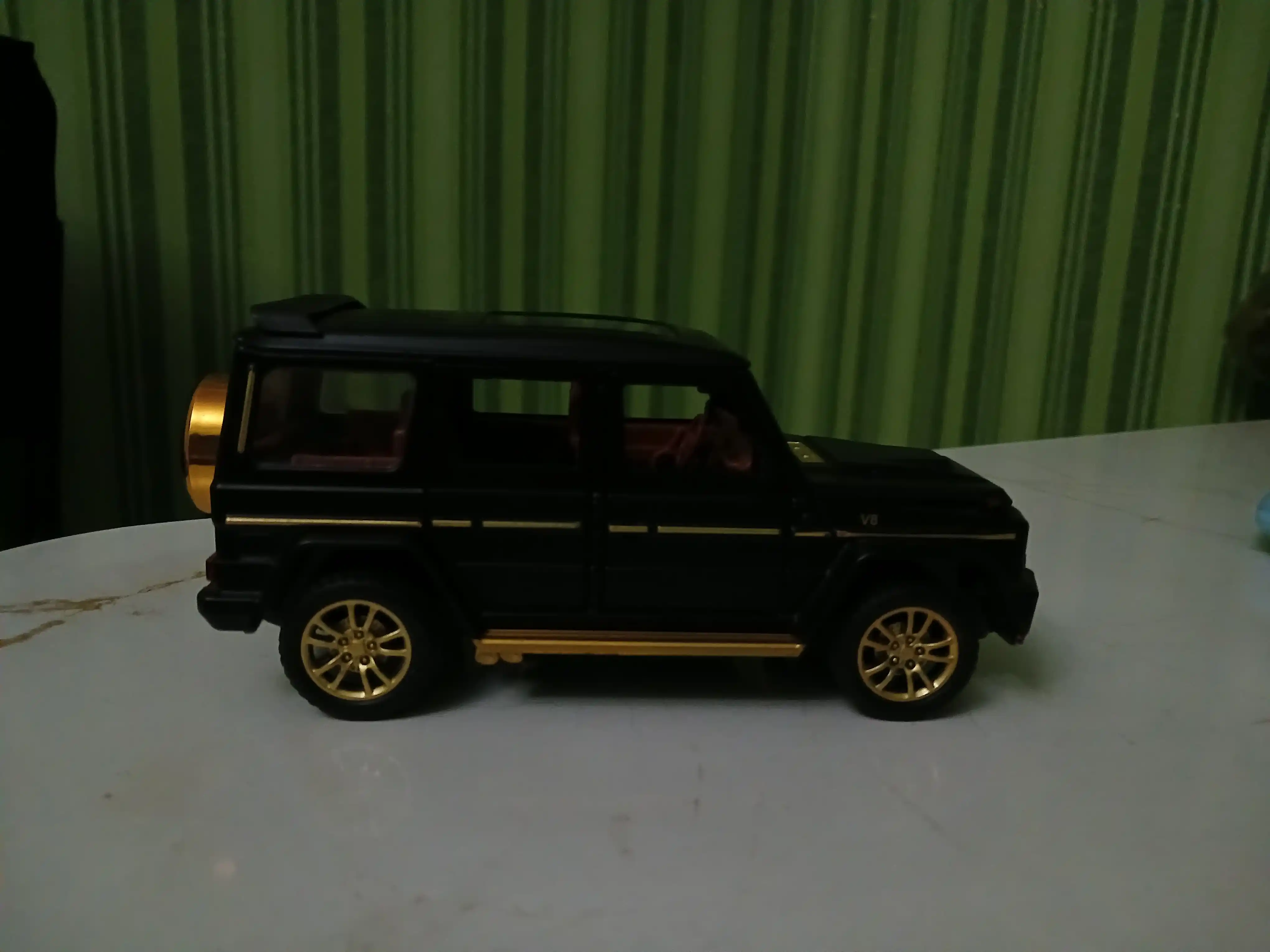 Mercedes-Benz G63 AMG Гелик, металлическая инерционная машинка, 16 см