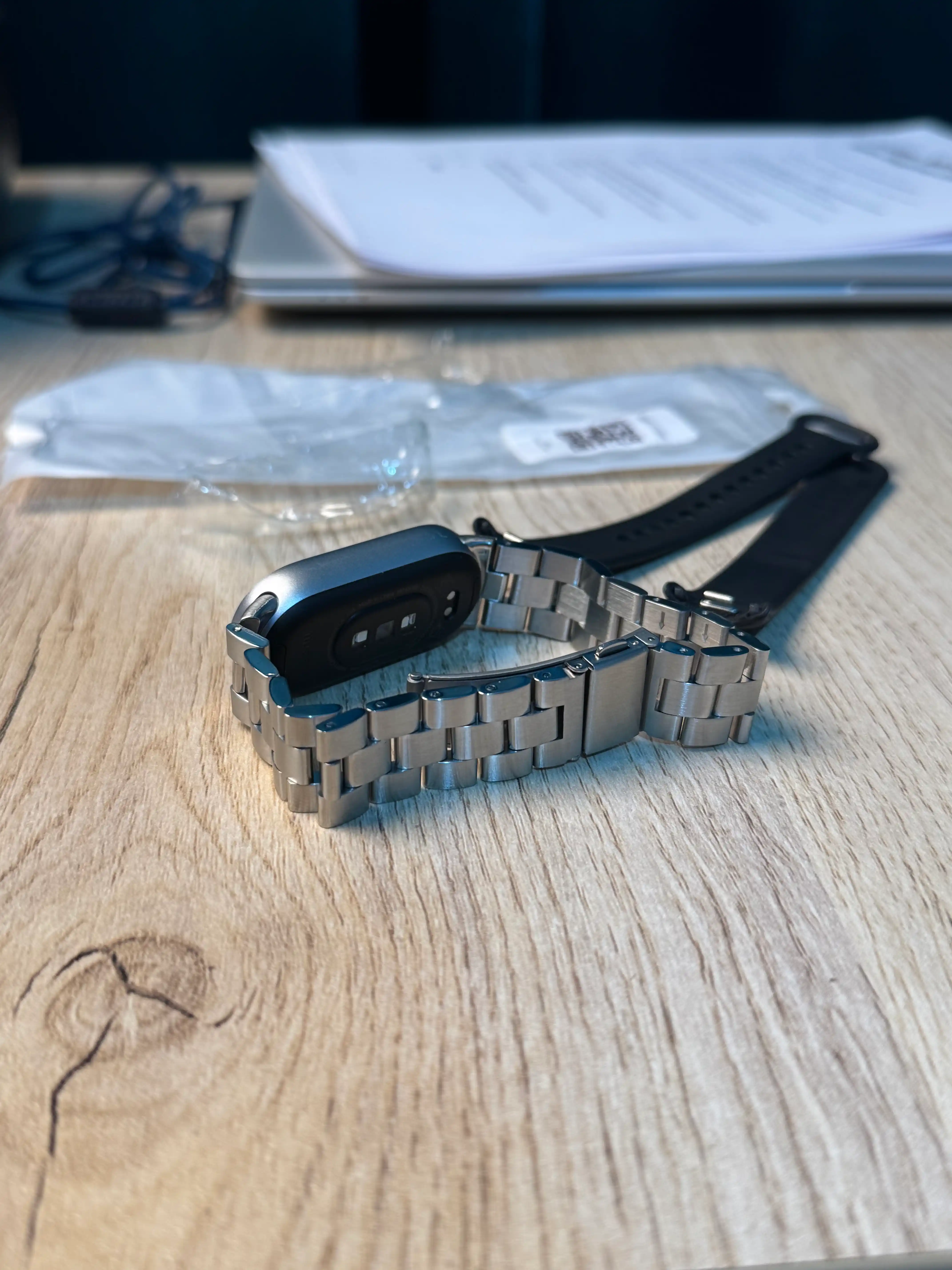 Xiaomi Mi Band 8, 9 va 10 uchun, metall tasma