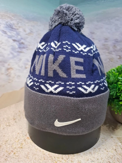 Шапка спортивная, с помпоном, мужская, NIKE — SHAPKAD-NIKESHAPKA-СЕРЫЙ-60