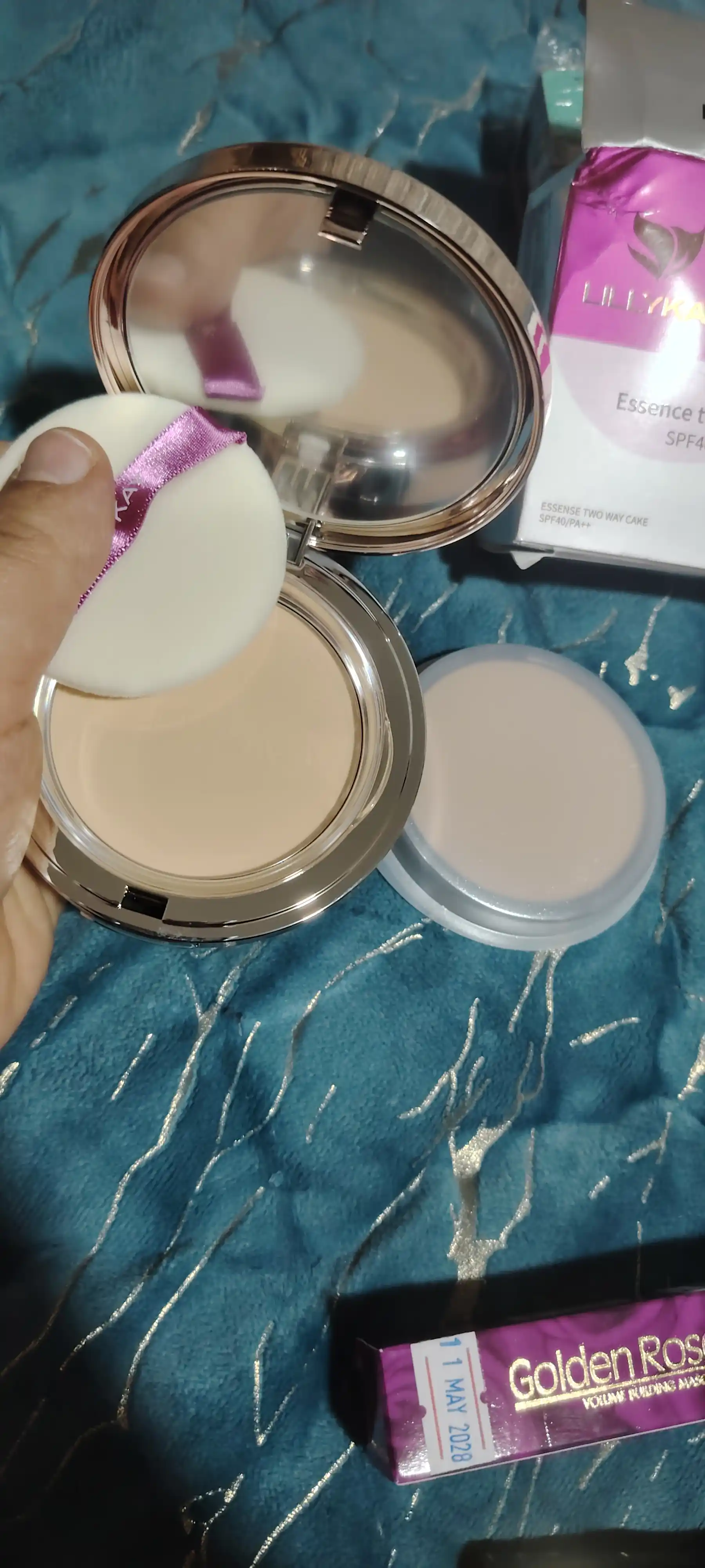 Lillykay Essence Two Way Cake SPF40 PA++ salyangoz mutsinli kompakt pudra