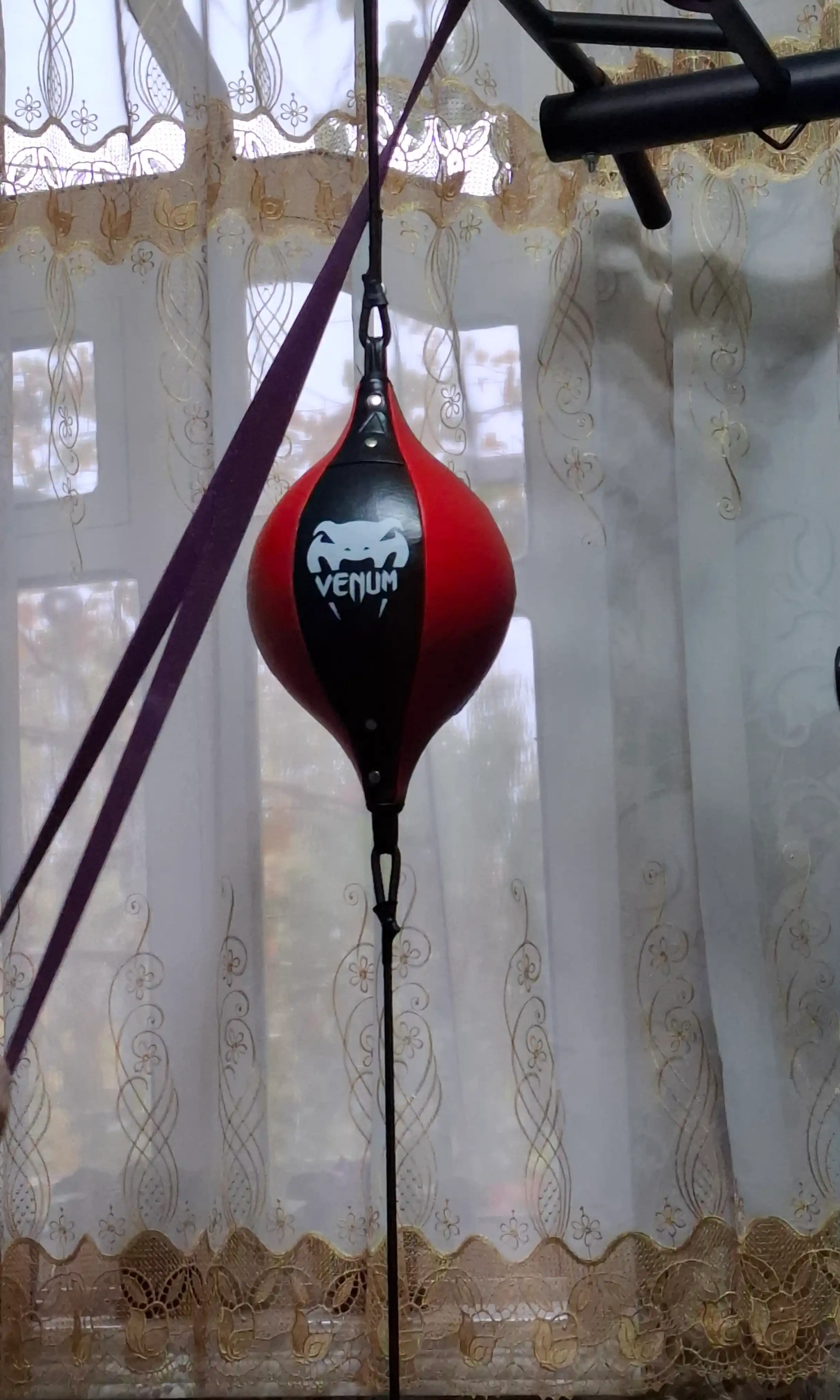 Боксерская груша для тренировок