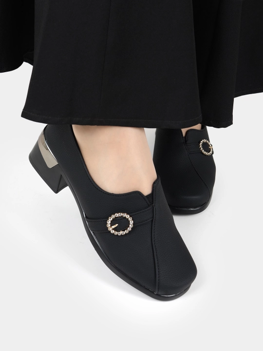 Ayollar poyabzali Sling Black Stiletto - barqaror poshnali zamonaviy poyabzal, nachos yo'q
