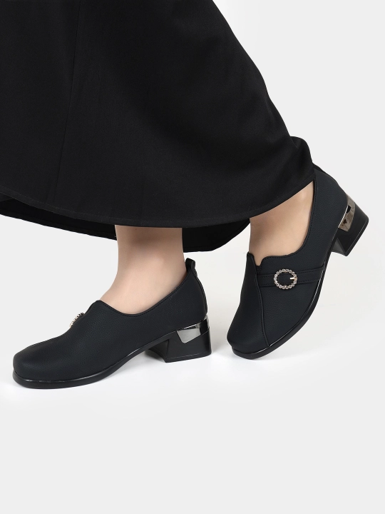 Ayollar poyabzali Sling Black Stiletto - barqaror poshnali zamonaviy poyabzal, nachos yo'q