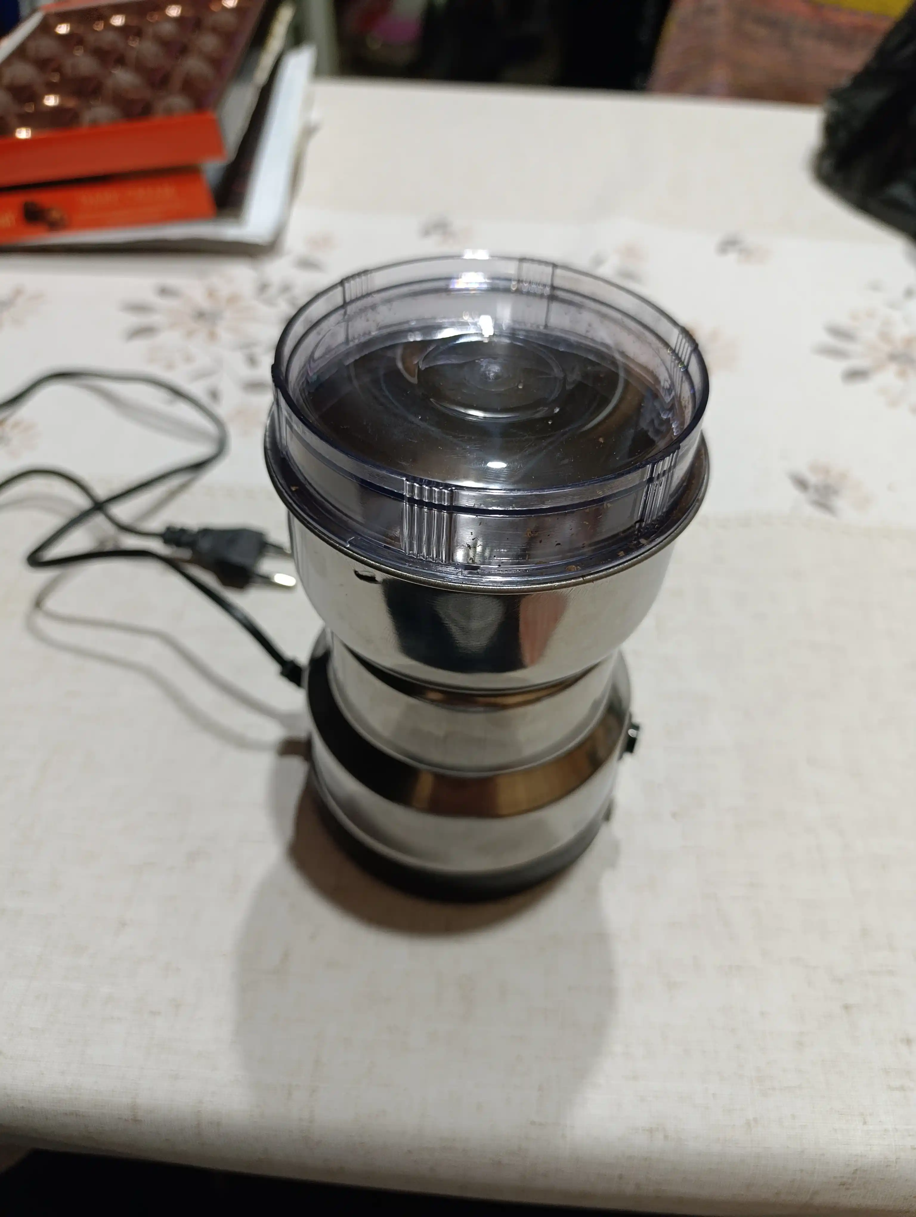 Qahva maydalagich, 2 tasi 1 ta, elektr, RAF-7124 200w dvigatel