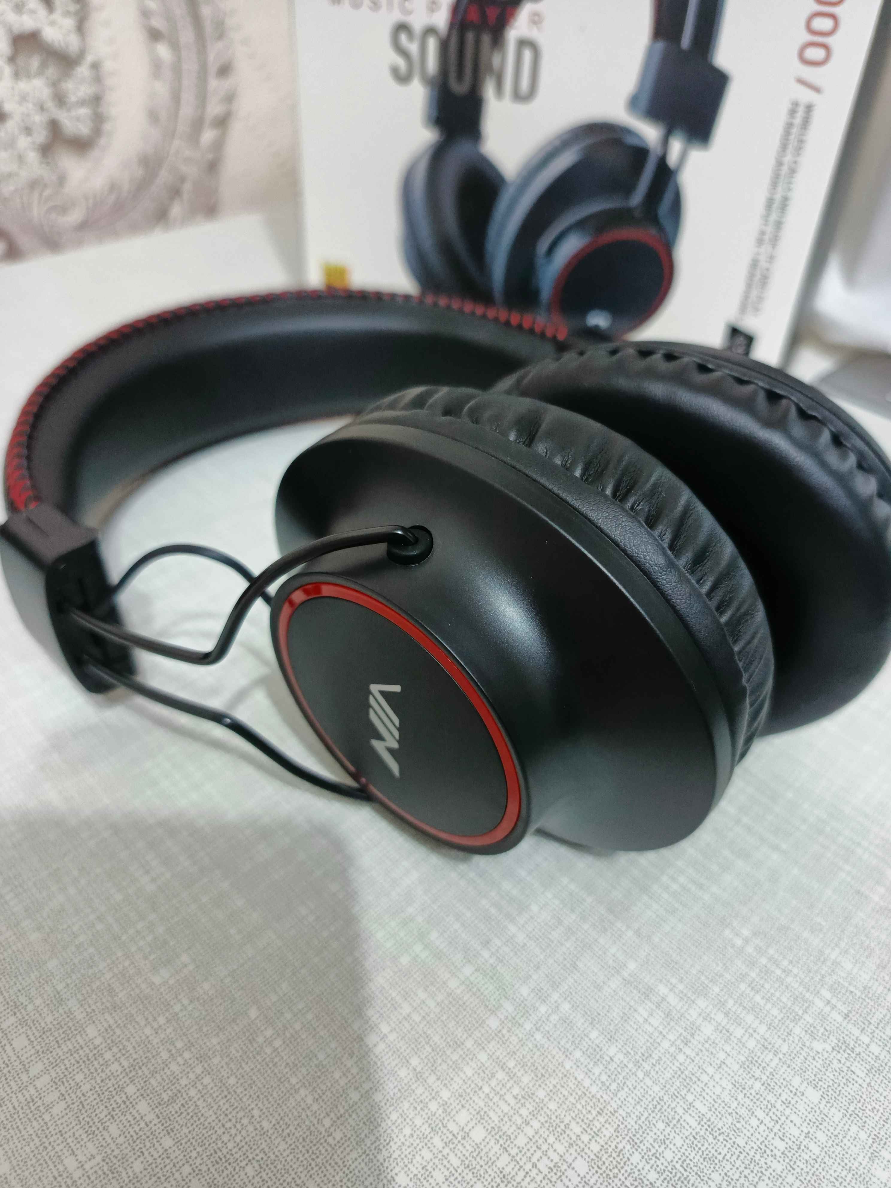 Naushnik NIA S3000, simsiz Bluetooth quloqchin, mikrofonli, FM radio, MicroSD, AUX