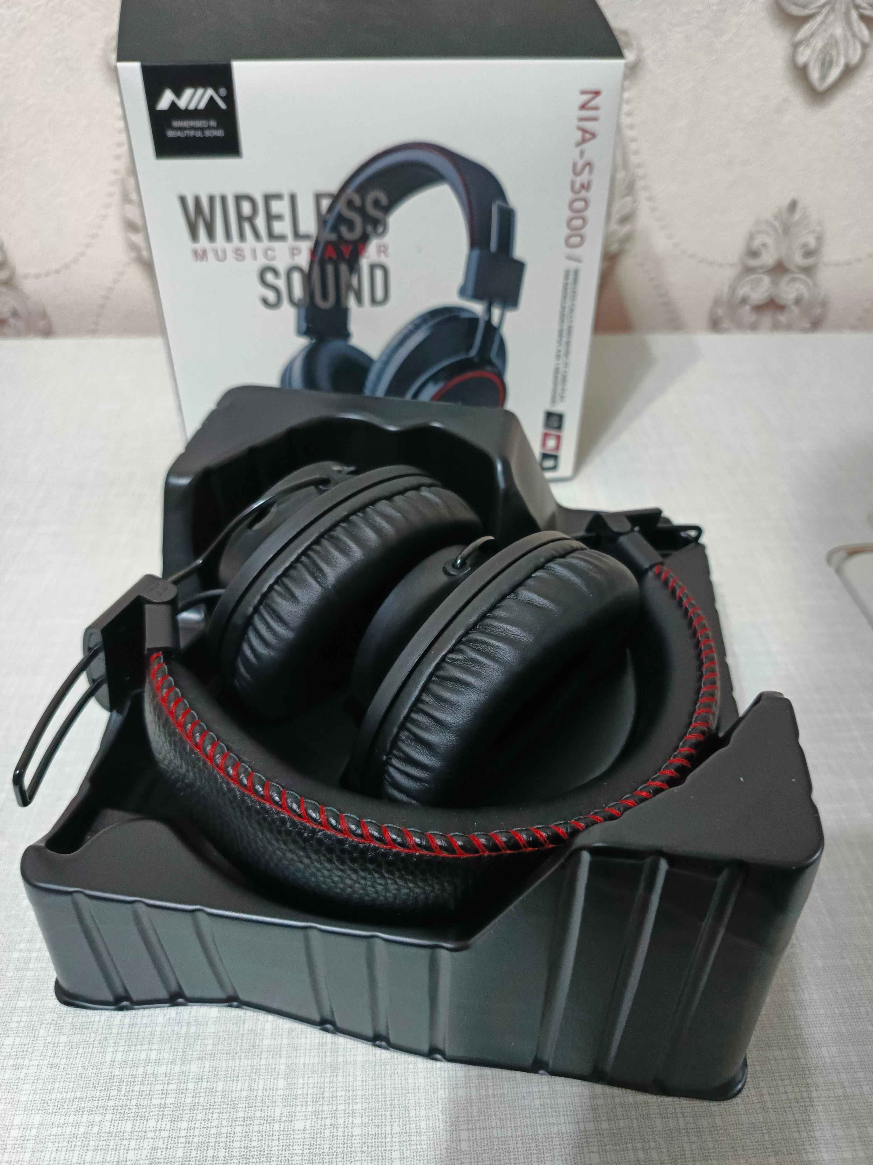 Naushnik NIA S3000, simsiz Bluetooth quloqchin, mikrofonli, FM radio, MicroSD, AUX