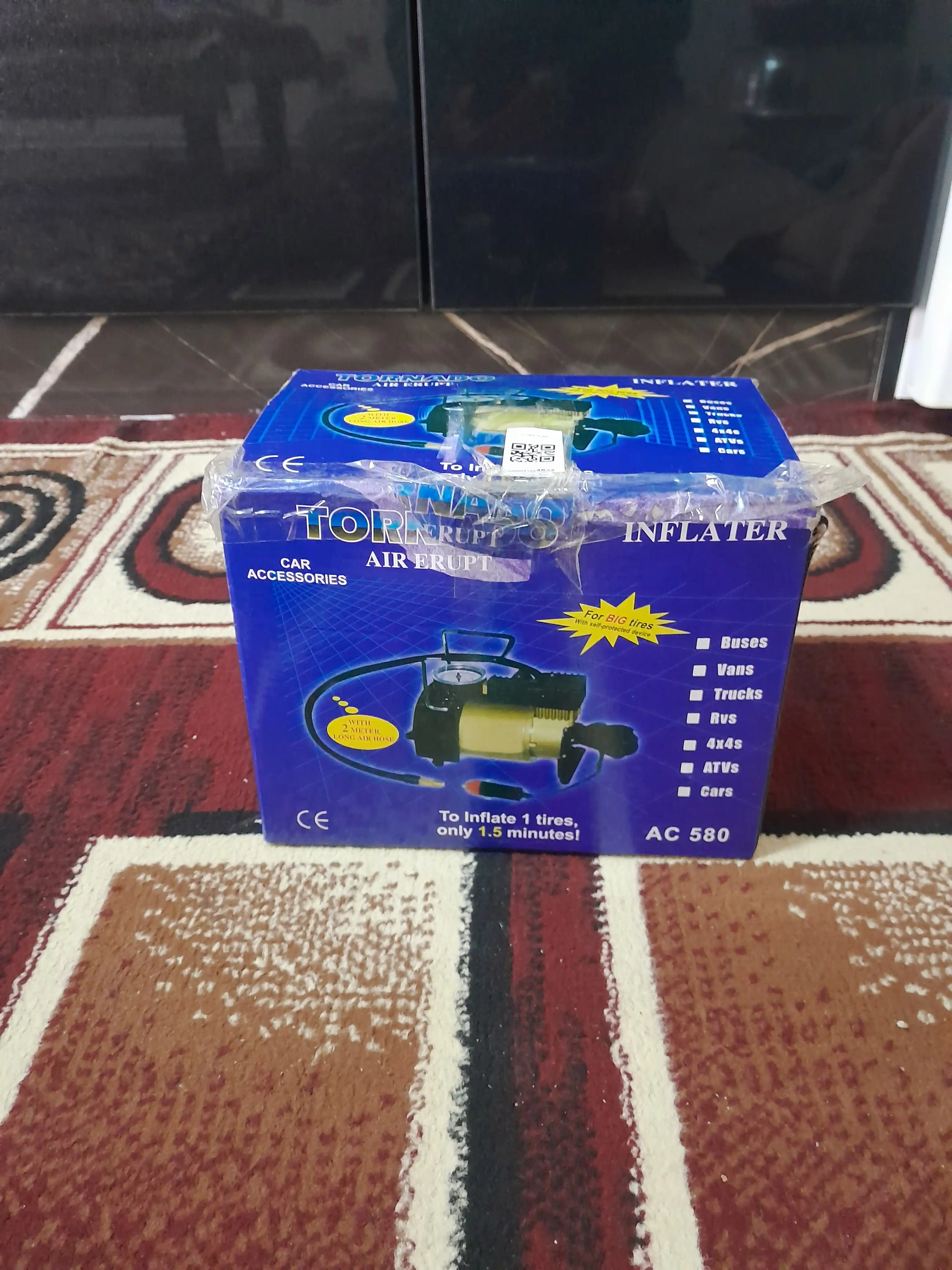 Avtomobil uchun kompressor nasos, Tornado AC 580