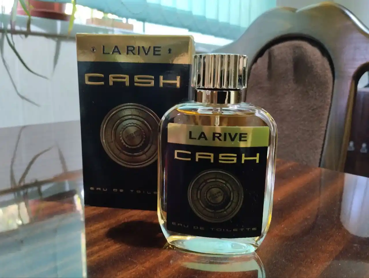 Erkaklar xushbo'ylangan suvi La Rive Cash For Men, 100 ml