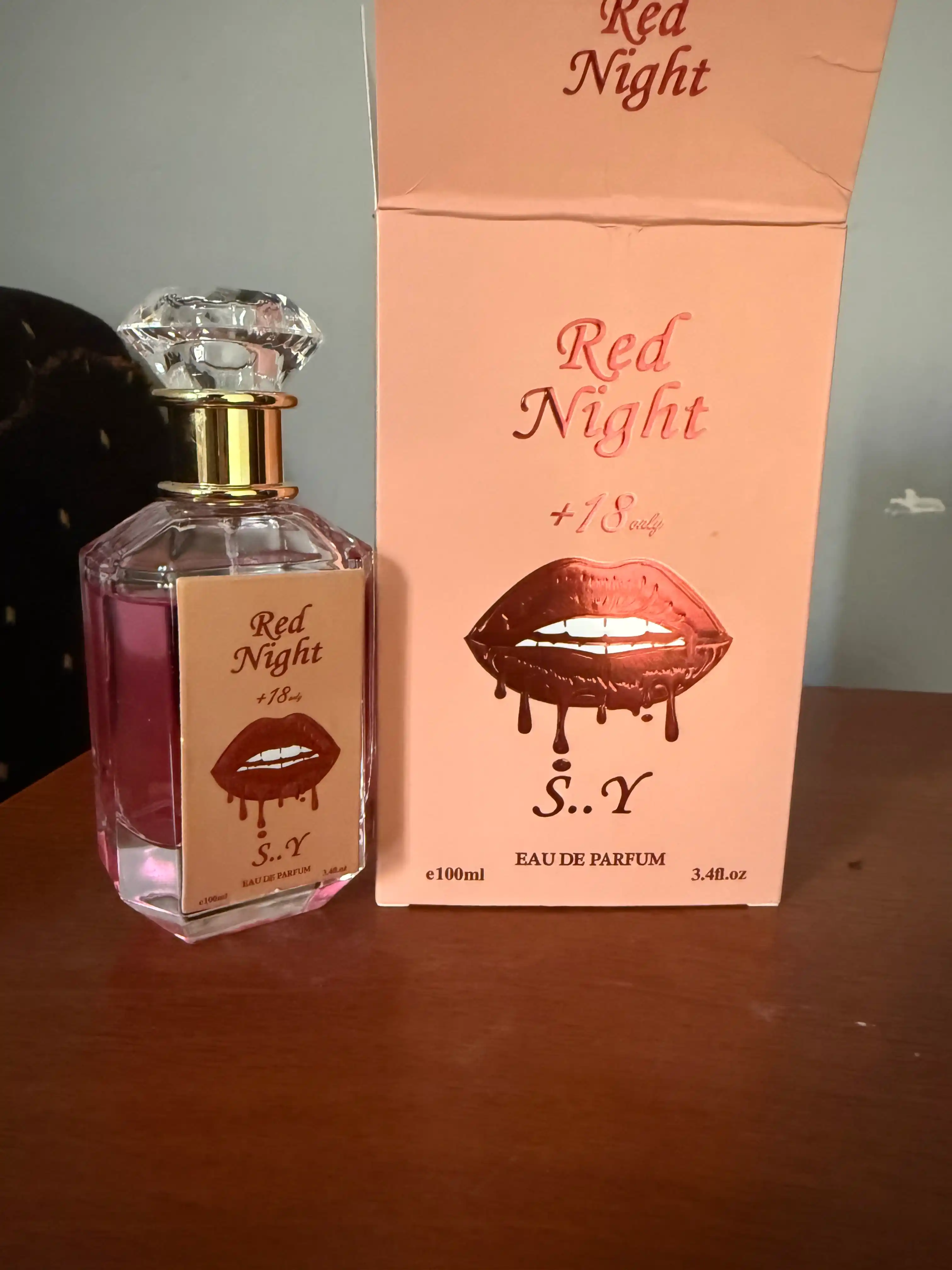 Feramonli parfyumlangan suv DUBAY "RED NIGHT", 3ml, 5ml, 10ml