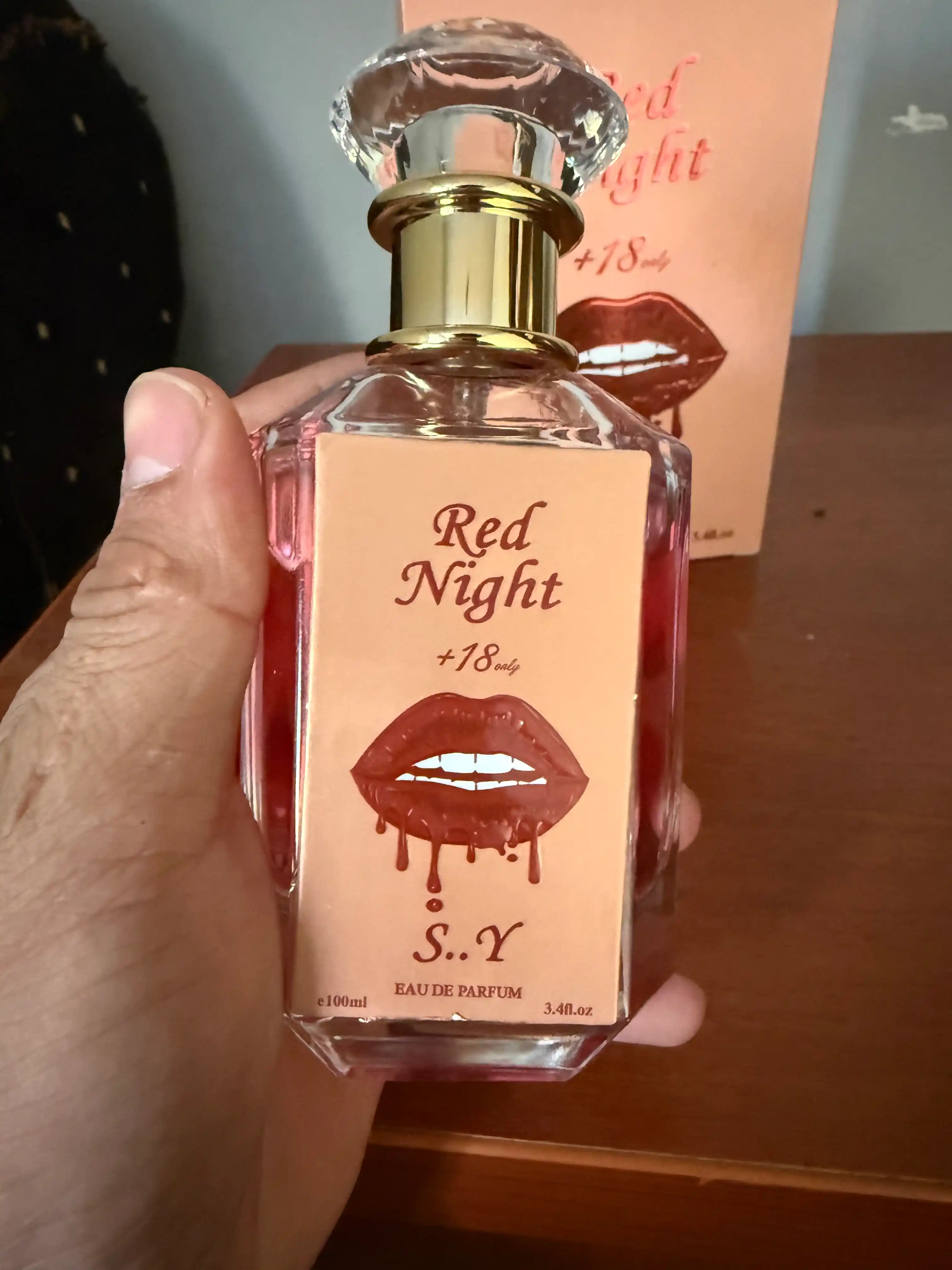 Feramonli parfyumlangan suv DUBAY "RED NIGHT", 3ml, 5ml, 10ml