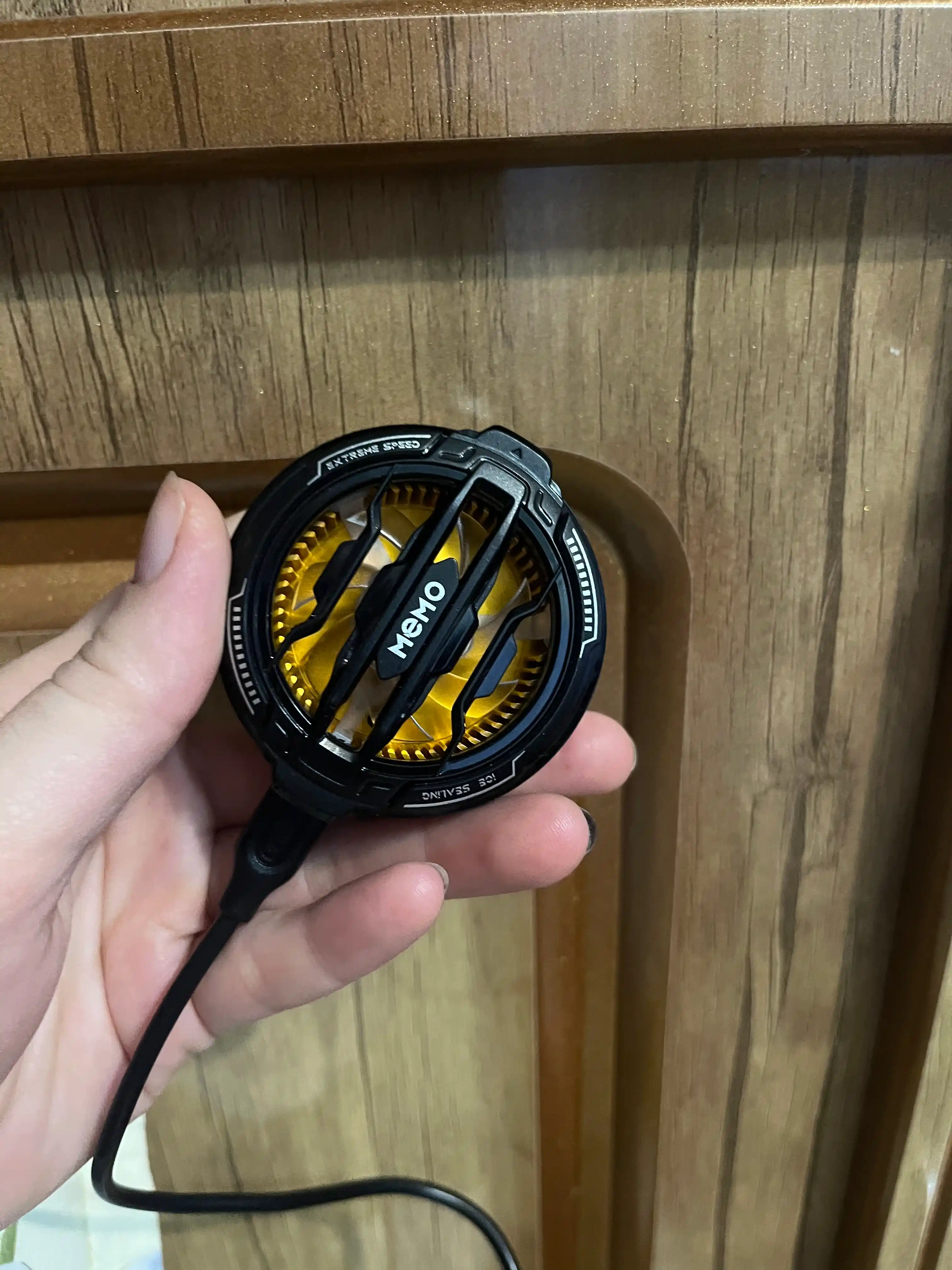 Telefon uchun kuler, sovutish va PUBG oyinlar uchun