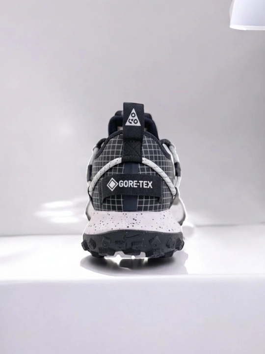 Erkaklar va ayollar uchun sport krossovkalari AGC Mountain Fly Low GORE-TEX, 40-45 o'lcham