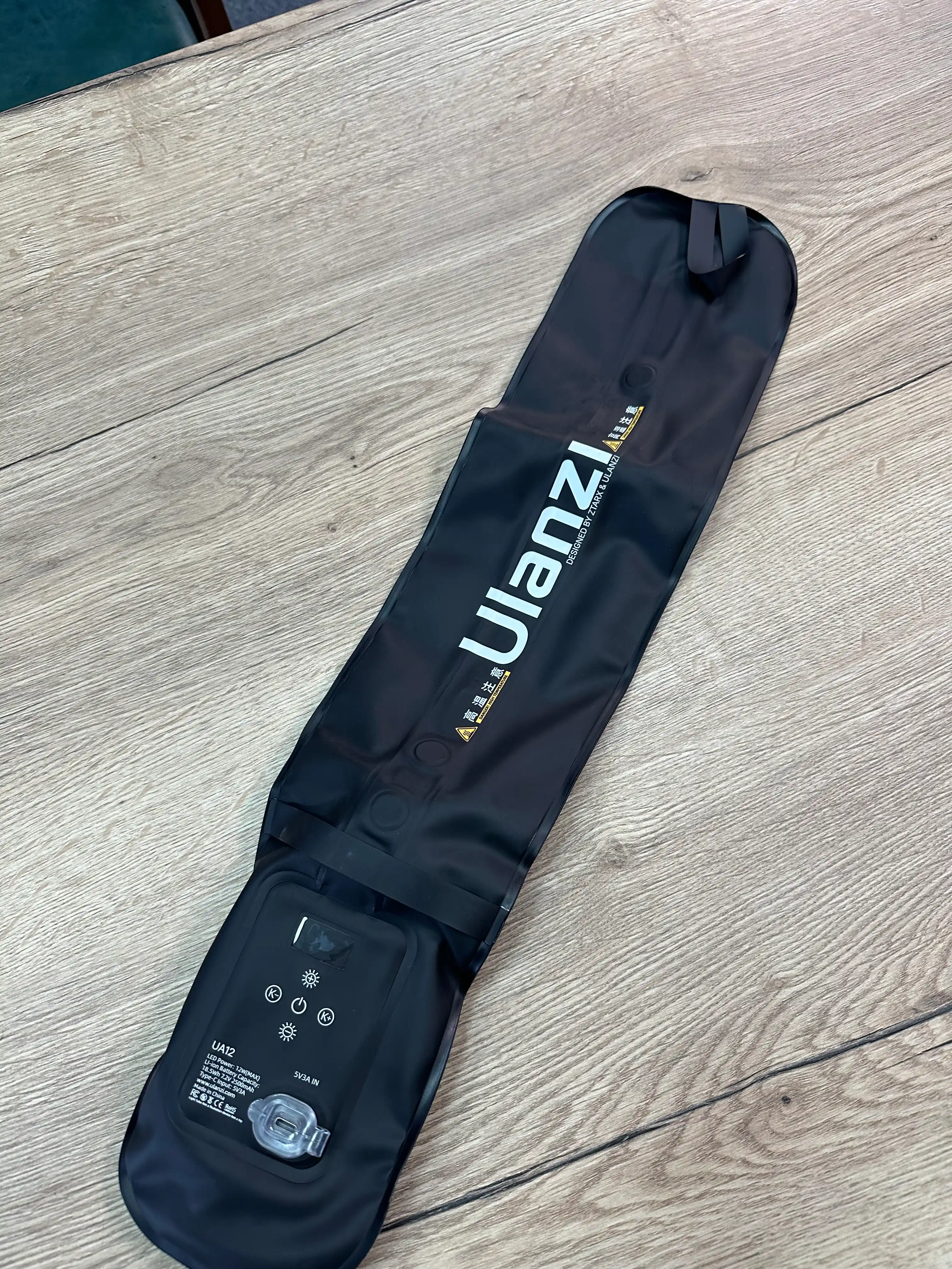 Yengil portativ LED chiroq Ulanzi UA12/UA20 bi-color 2500mAh