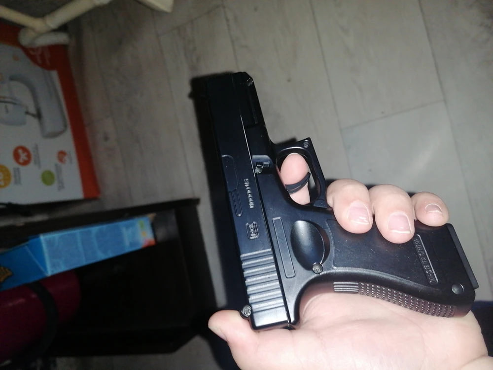 Temir pistolet, o'yinchoq pnevmatik qurol, metal pistolet, Glock bolalar uchun oyinchoqlar