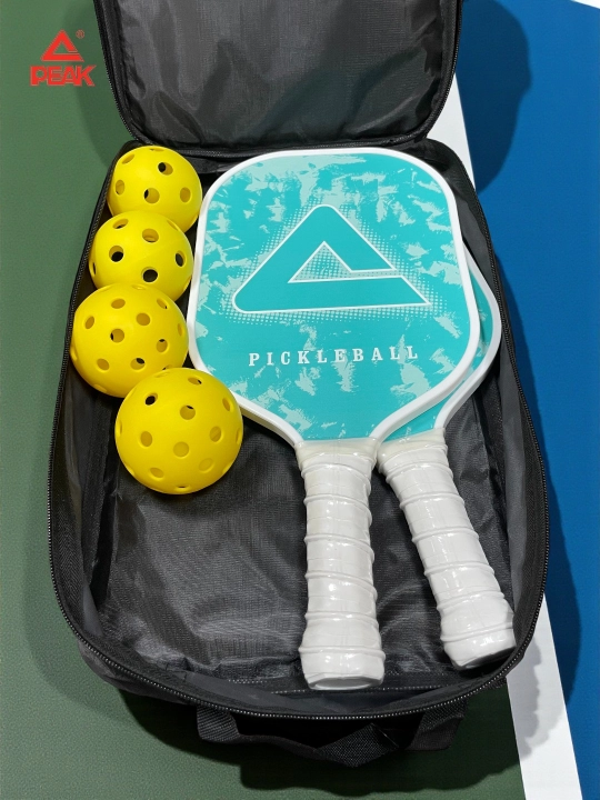 PEAK badminton to‘plami: 2 ta raketka, 3 ta volan va g‘ilof - 