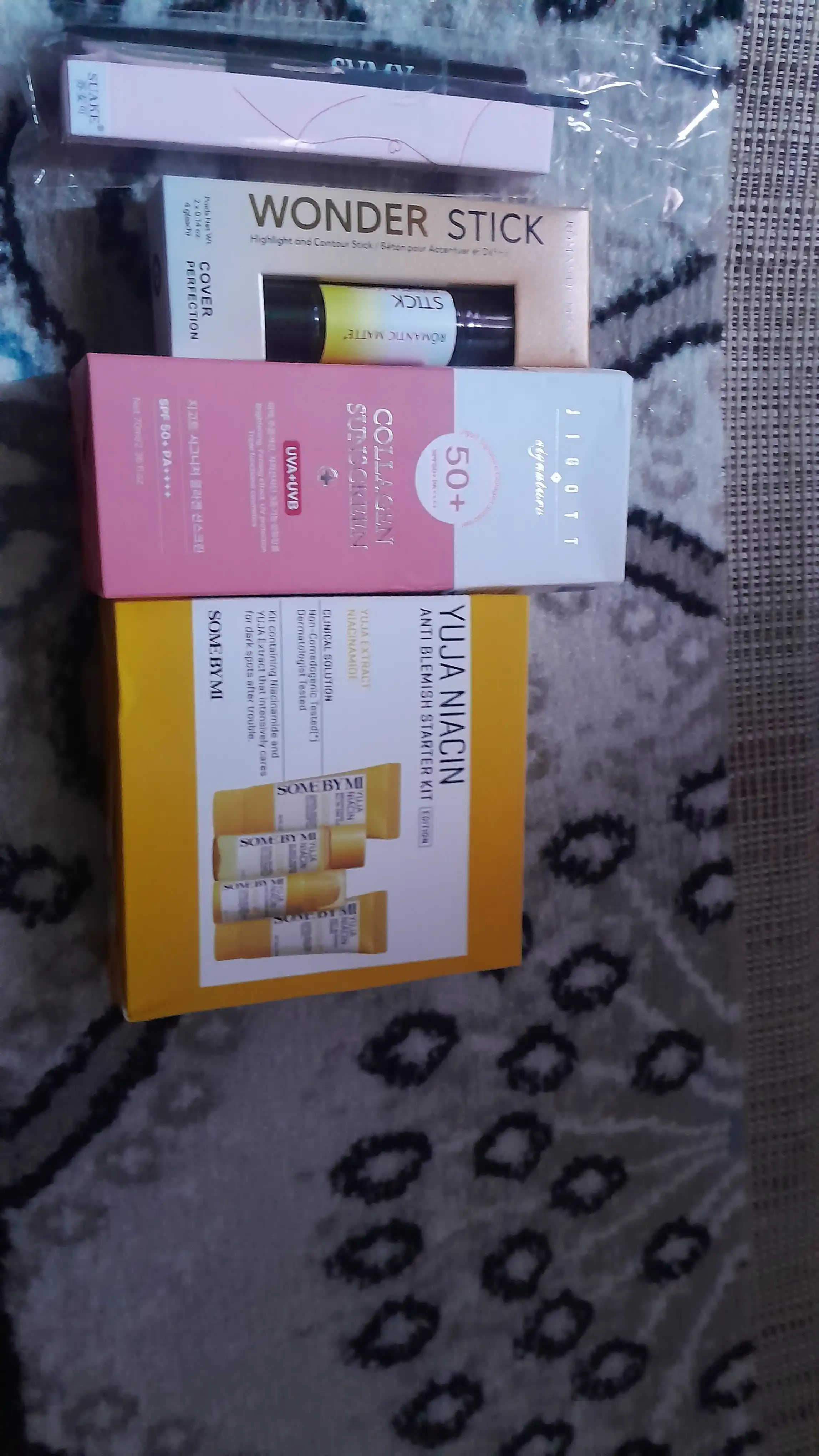 Quyoshdan himoya qiluvchi krem Jigott Collagen, Tea tree sunscreen SPF 50+ PA++++ 70 ml