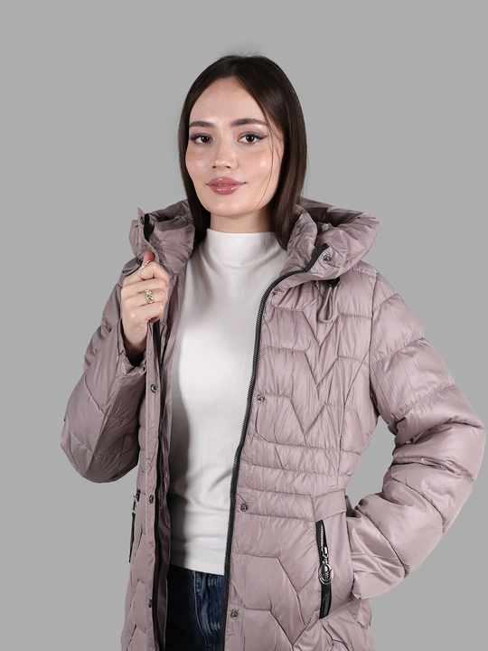 Ayollar uchun qishki kurtka