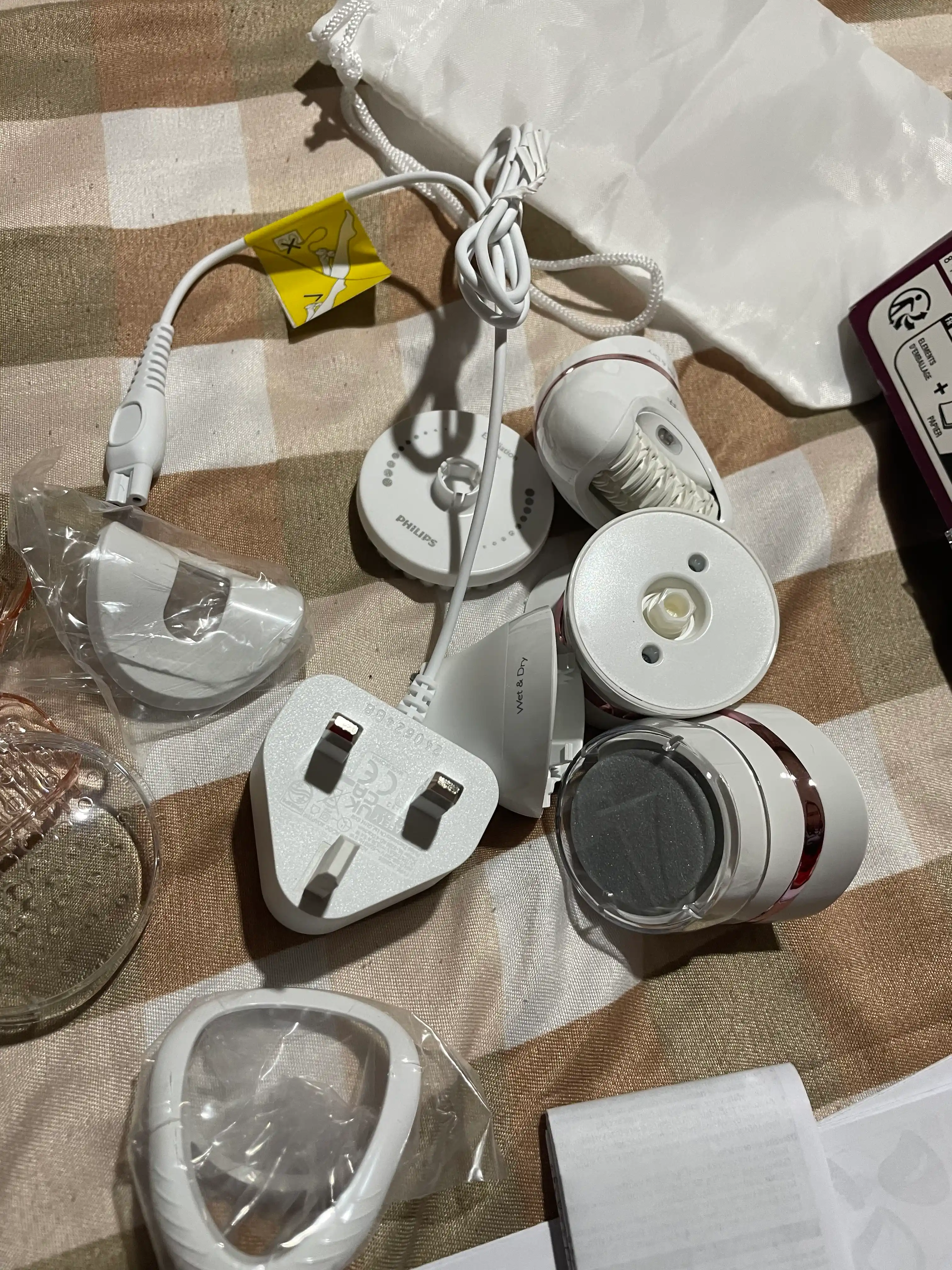 Oyoq va tana uchun nam va quruq epilyator Epilator Series 8000 BRE740