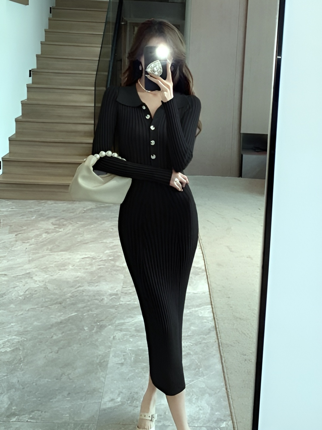 Jamoat transportida yalangoch videolar